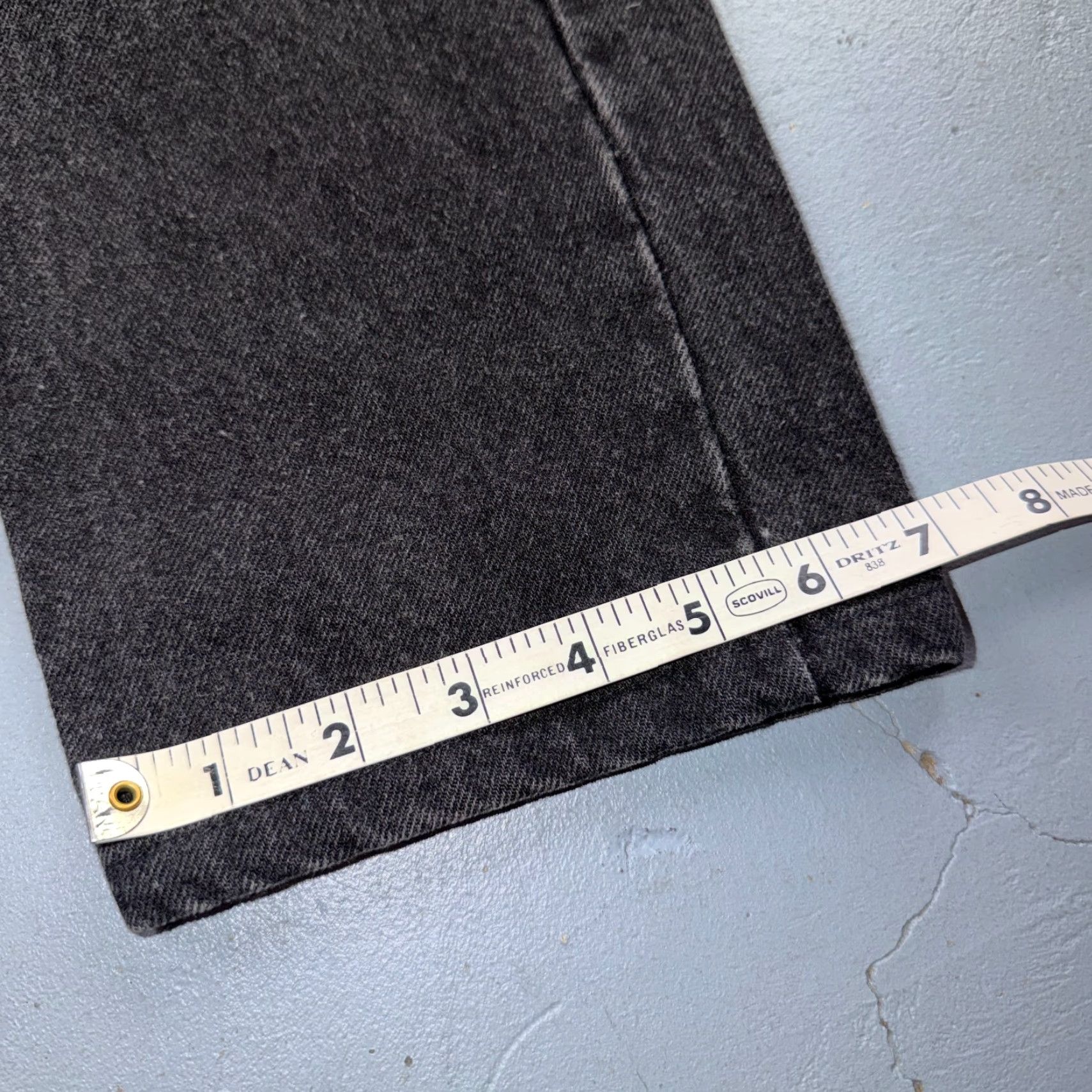 Levi's VINTAGE Levi's 505 Jeans Black 29x32 90s 40505 Orange Tab USA 1990s 5-Pocket Design Mens Jeans Regular Straight Size US 29 - 5 Thumbnail