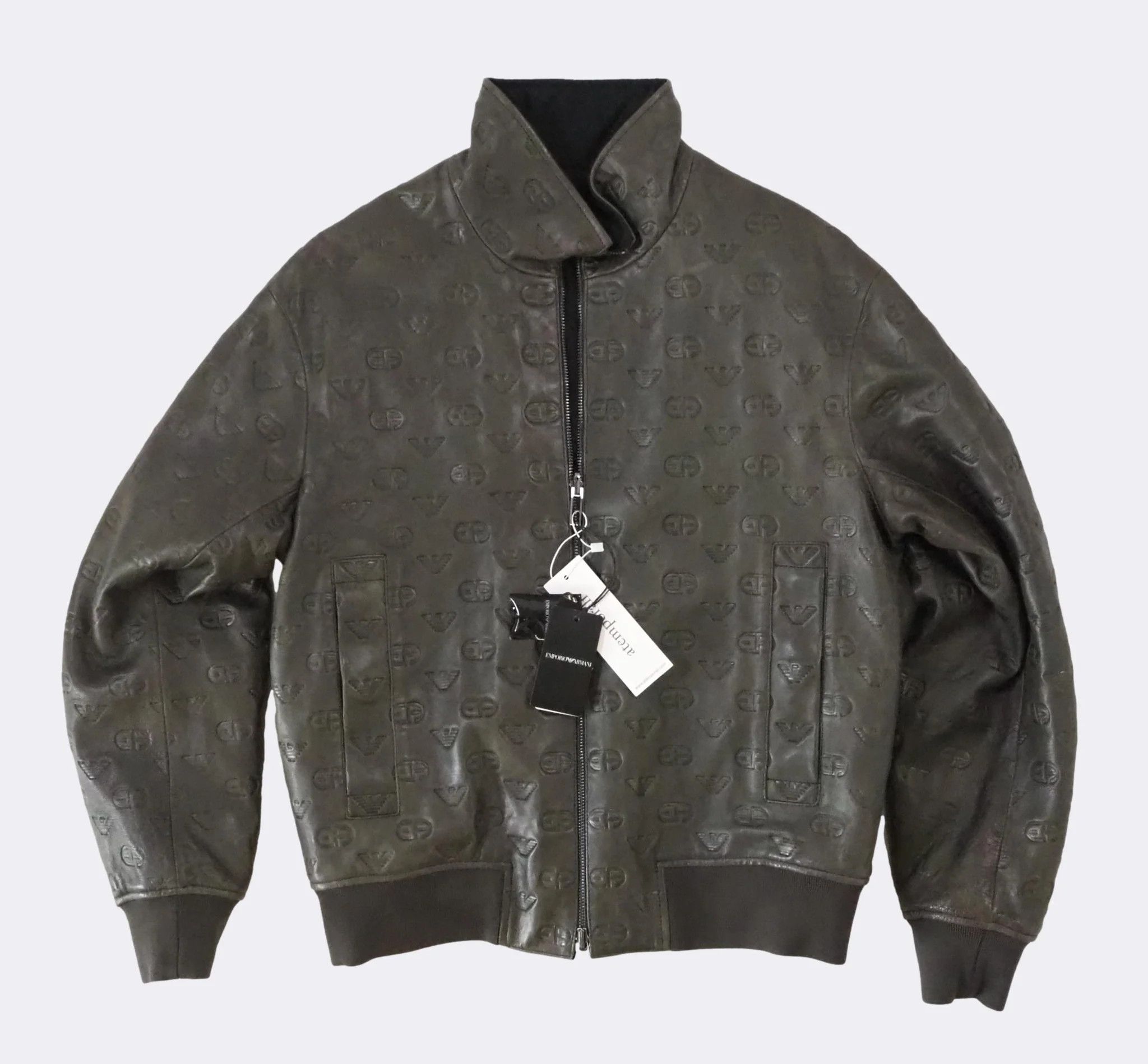 Emporio Armani Reversible Logo Embossed Lambskin Nappa Leather BomberJacket Size US M / EU 48-50 / 2 - 15 Thumbnail