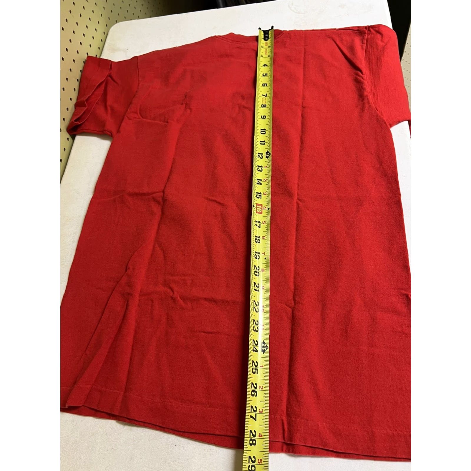 Fruit Of The Loom VINTAGE Fruit of the Loom Shirt 90s Mall of America Red Single Stitch T-Shirt Size L Mens Size US L / EU 52-54 / 3 - 8 Thumbnail