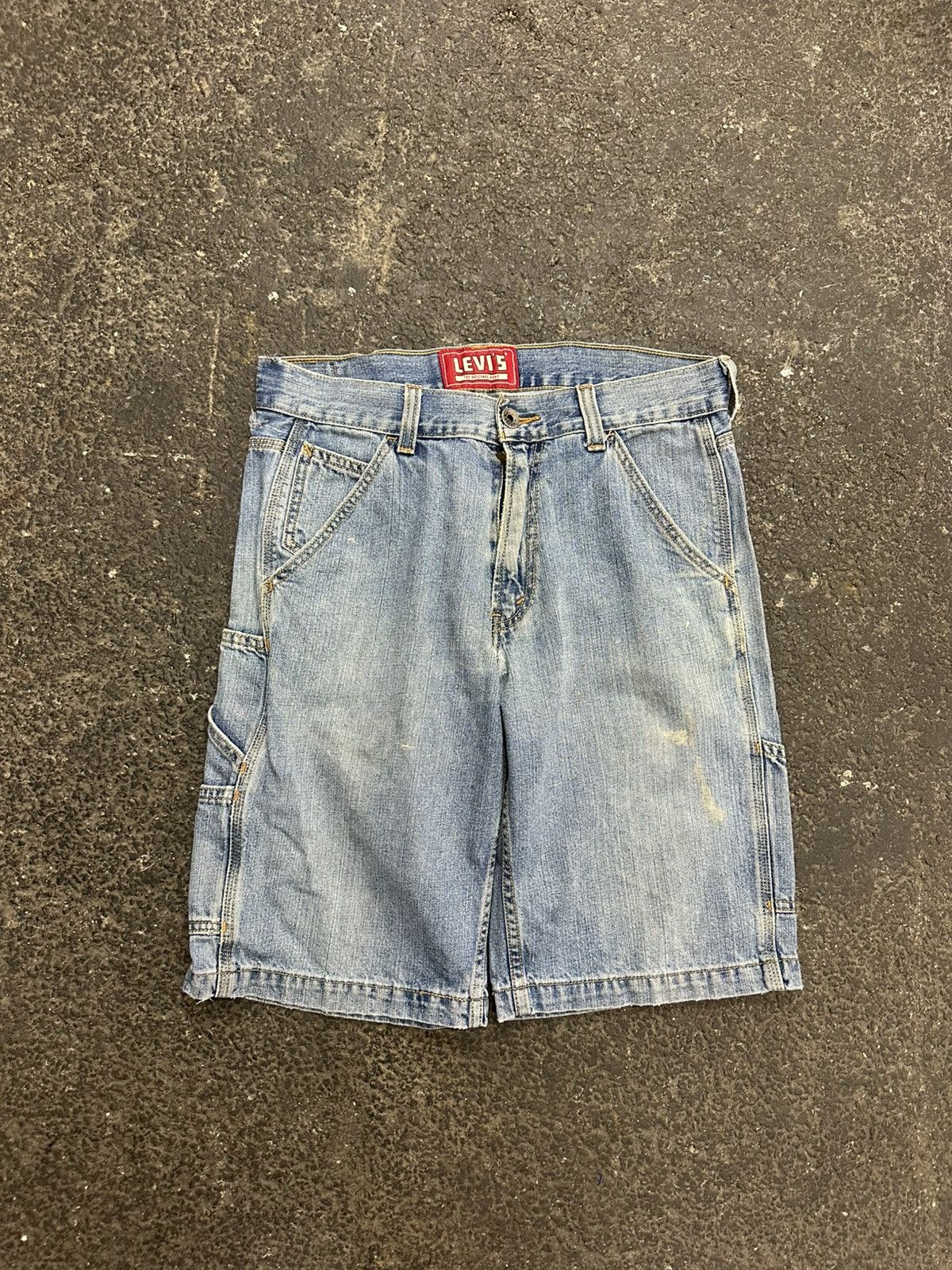 Levi's × Vintage Y2K levis cargo jorts Size US 31 - 6 Thumbnail