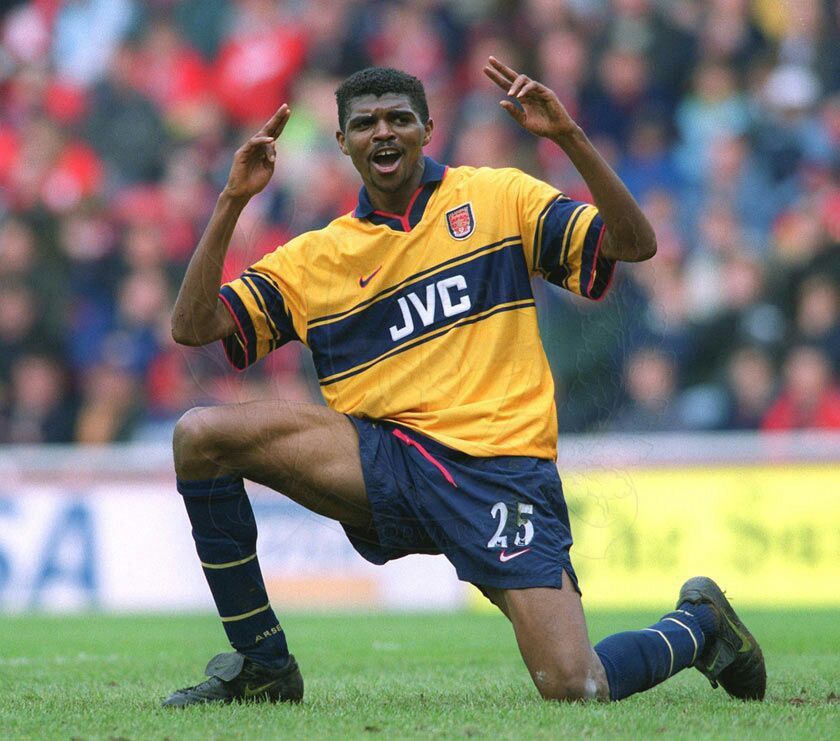 Vintage Arsenal 97/99 vintage away jersey Size US L / EU 52-54 / 3 - 11 Thumbnail