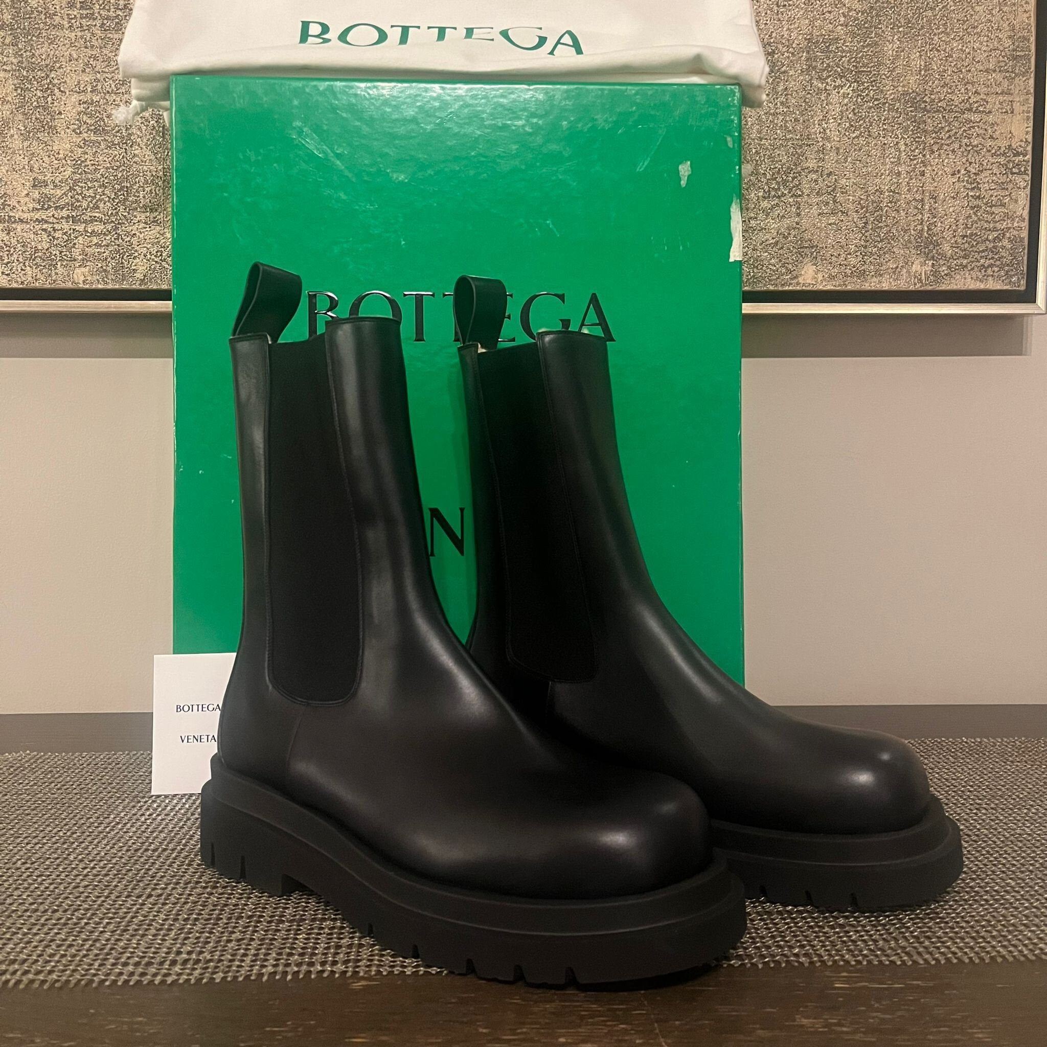 Bottega Veneta Shearling Lug Boots in Black Size US 10.5 / EU 43-44 - 8 Thumbnail