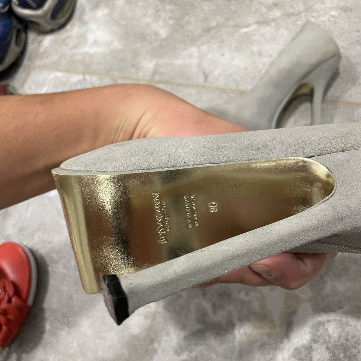 Yves Saint Laurent 35 Yves Saint Laurent Tribtoo Hair Pumps Grey stiletto heels Size US 5 / IT 35 - 7 Thumbnail