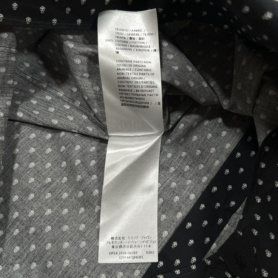 Alexander McQueen Alexander Mcqueen Short Sleeve Skull Shirt Size US S / EU 44-46 / 1 - 10 Thumbnail