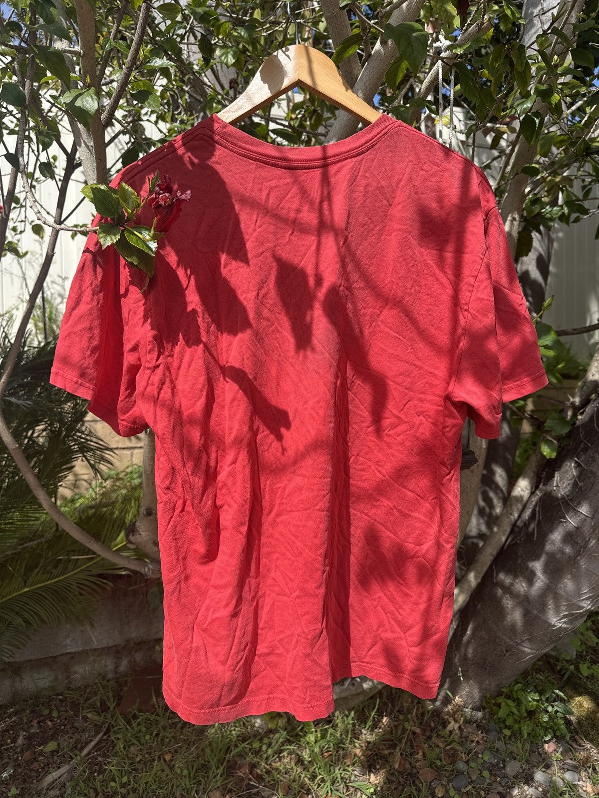 Oakley × Vintage Vintage Y2K 90s Red Oakley Surfwear T-Shirt Large Size US L / EU 52-54 / 3 - 3 Thumbnail