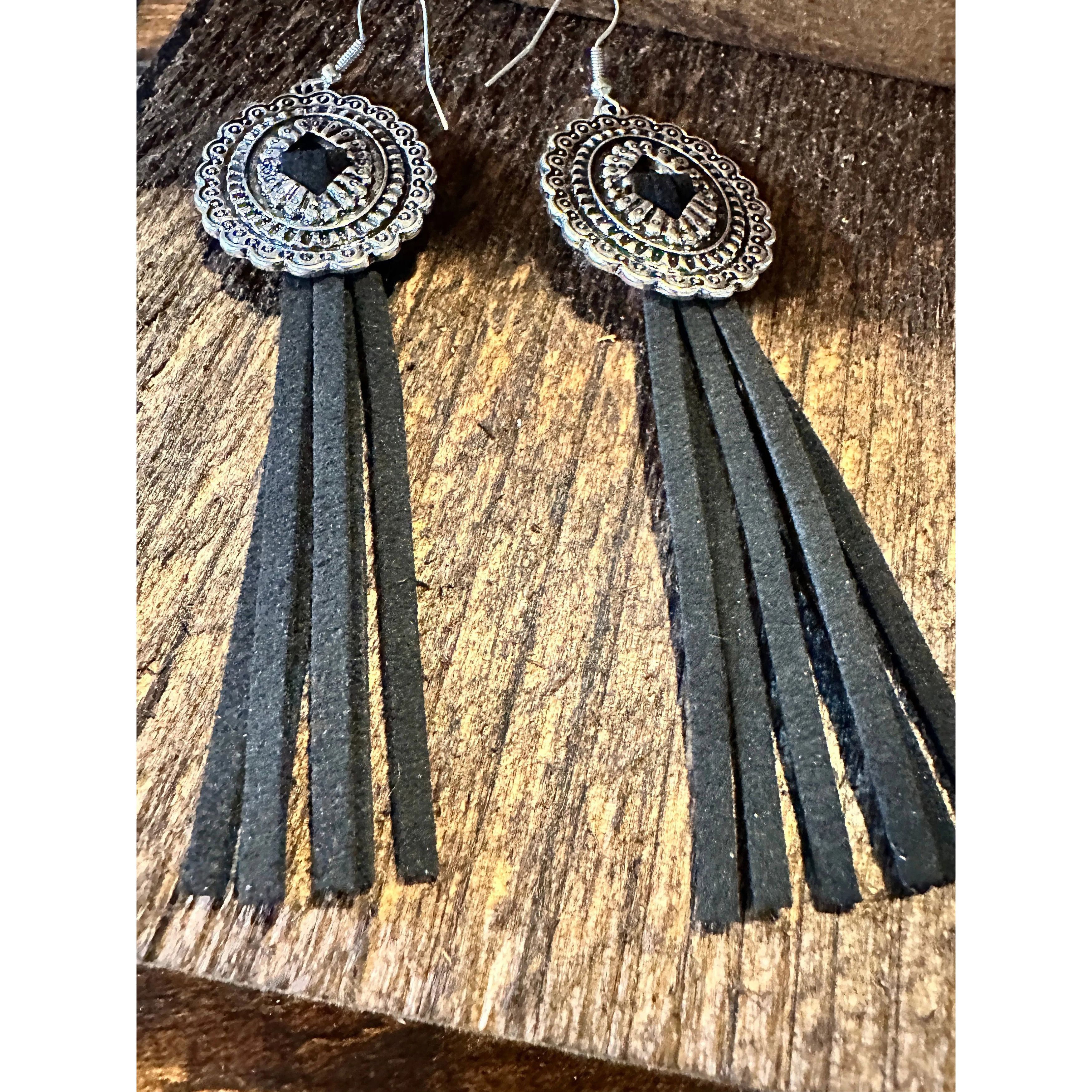 Other Boho Hippie Western Conch Tribal Silver Drop Wire Earrings, Size ONE SIZE - 9 Thumbnail