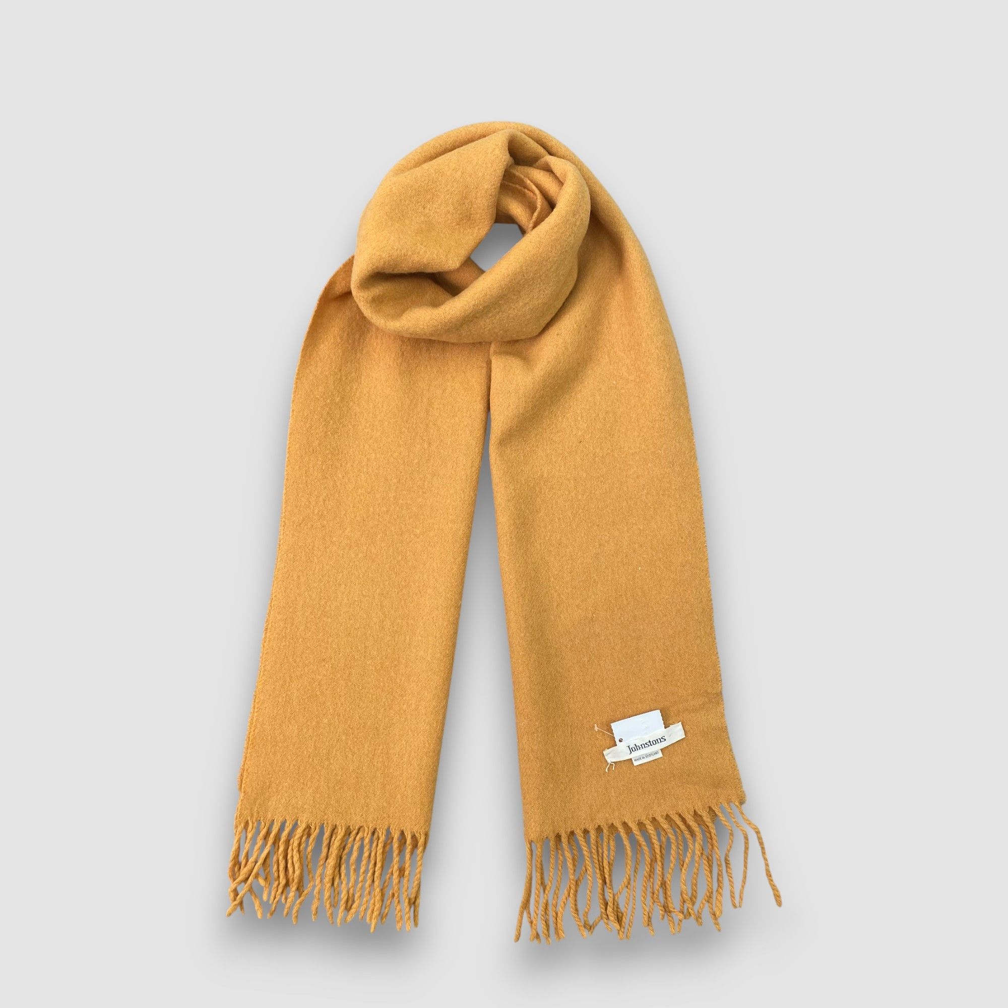 Johnstons Of Elgin Vintage Johnstons Scarf Muffler Wool Winter Fringe Scarves Size ONE SIZE - 1 Thumbnail