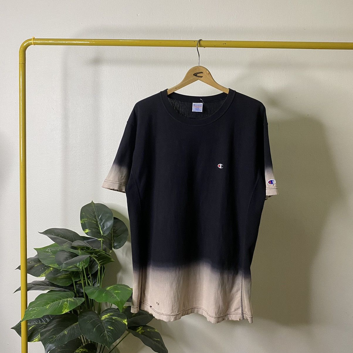 Champion × Vintage Vintage 2000s Champion Reverse Weave Two Tone Tee Size US XL / EU 56 / 4 - 1 Thumbnail
