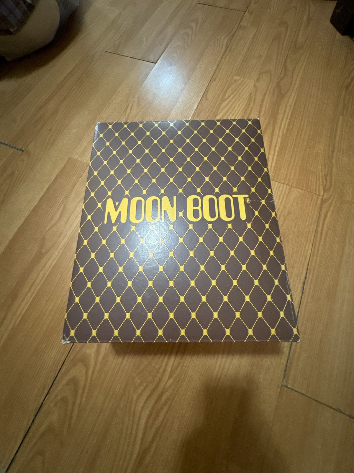 Moon Boot Black mule quilted Size US 9 / IT 39 - 1 Thumbnail