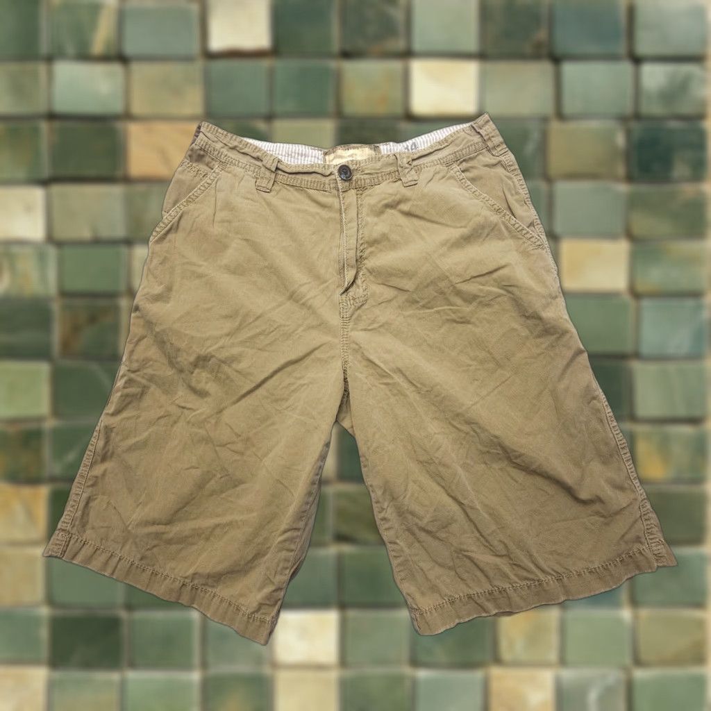 Vintage Bucke Buckle BKE Chino Shorts Mens 34 Khaki 100% Cotton Baggy Y2K 2000's Chino Shorts Buckle Mens 34 Khaki Cotton Baggy Y2K 2000s Vintage No N/A Size US 34 / EU 50 - 1 Thumbnail