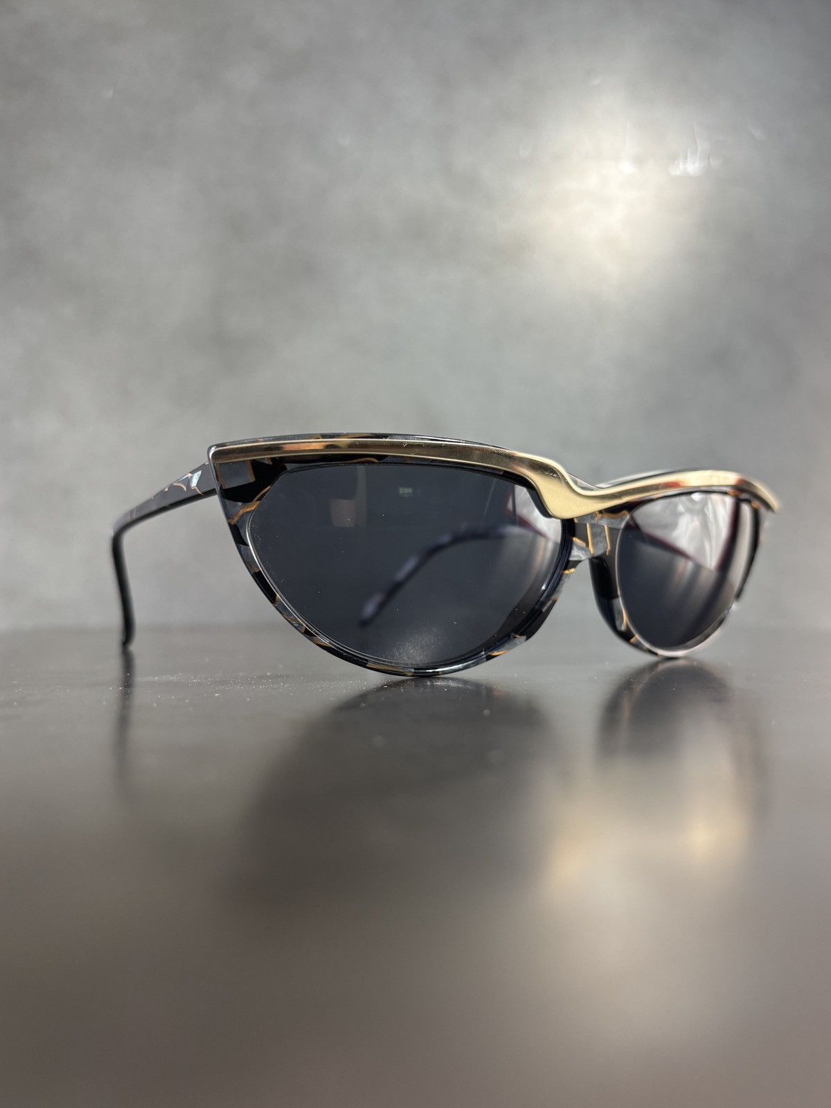 Alain Mikli × Vintage 1980s Alain Mikli Sunglasses Vintage Asymmetrical Marble 098 Size ONE SIZE - 6 Thumbnail