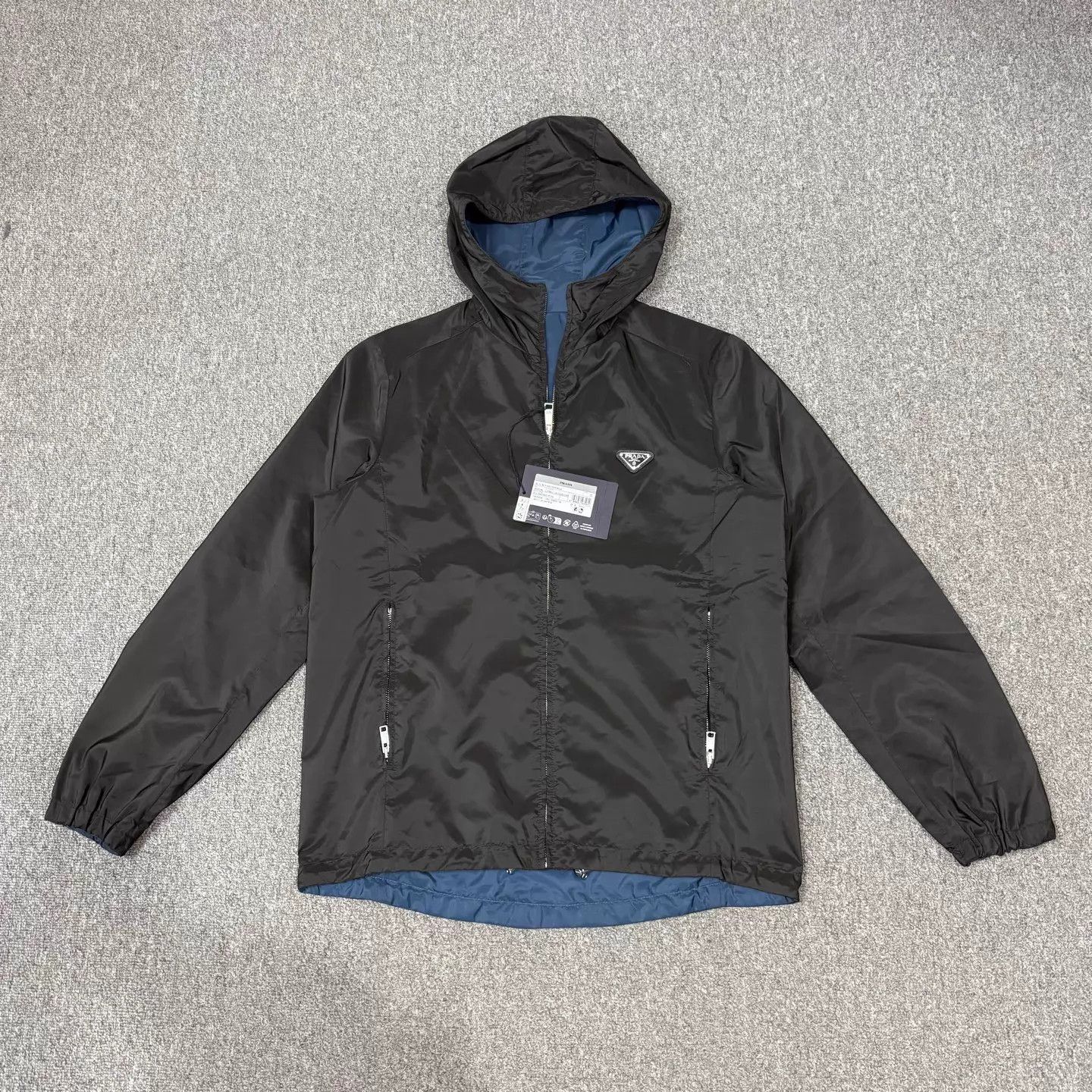 Prada Black Hooded Light Jacket Size L Size US L / EU 52-54 / 3 - 1 Thumbnail