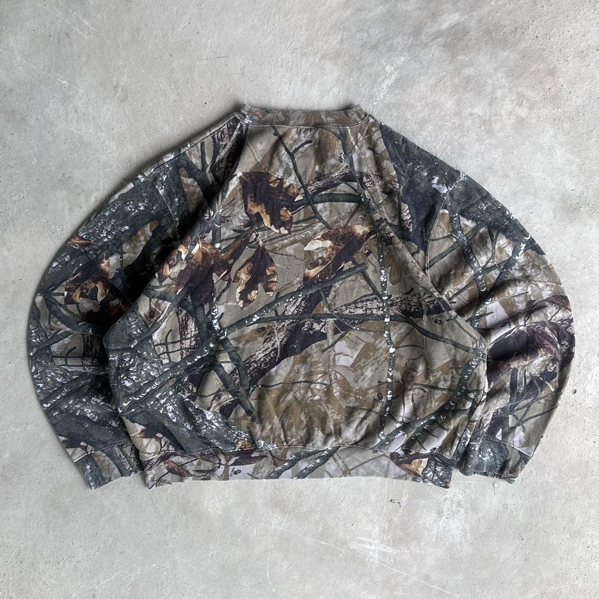Carhartt Crazy Vintage Carhartt Style Boxy Realtree Camo Crewneck Size US XL / EU 56 / 4 - 7 Thumbnail