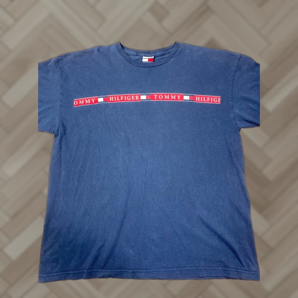 Tommy Hilfiger VINTAGE Tommy Hilfiger Shirt Men XL Blue Crew Neck Short Sleeve T-Shirt Size US XL / EU 56 / 4 - 1 Thumbnail