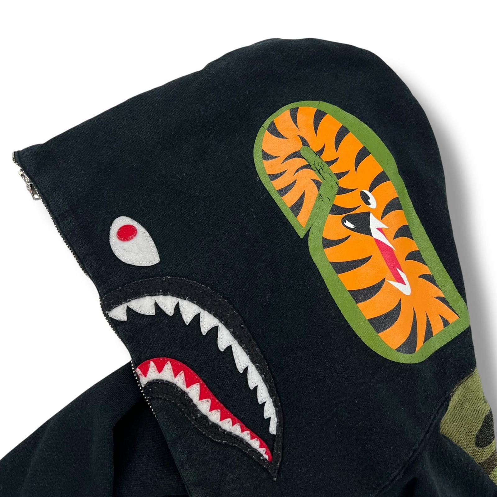 Bape Bape Shark 1/4 Zip Hoodie Size US S / EU 44-46 / 1 - 5 Thumbnail