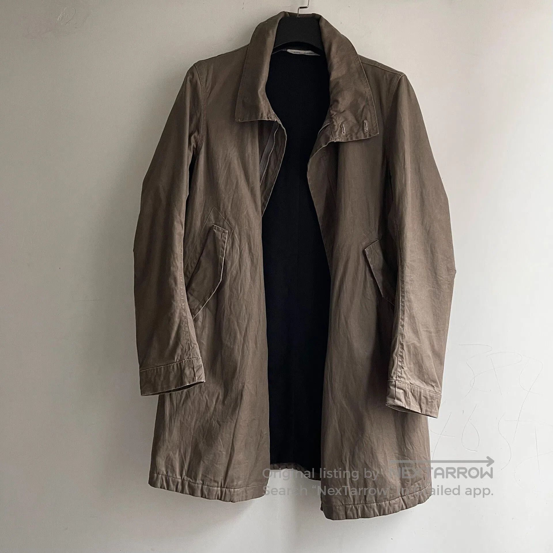 Poeme Bohemien poeme bohemien waxed coat size 46. Size US L / EU 52-54 / 3 - 3 Thumbnail