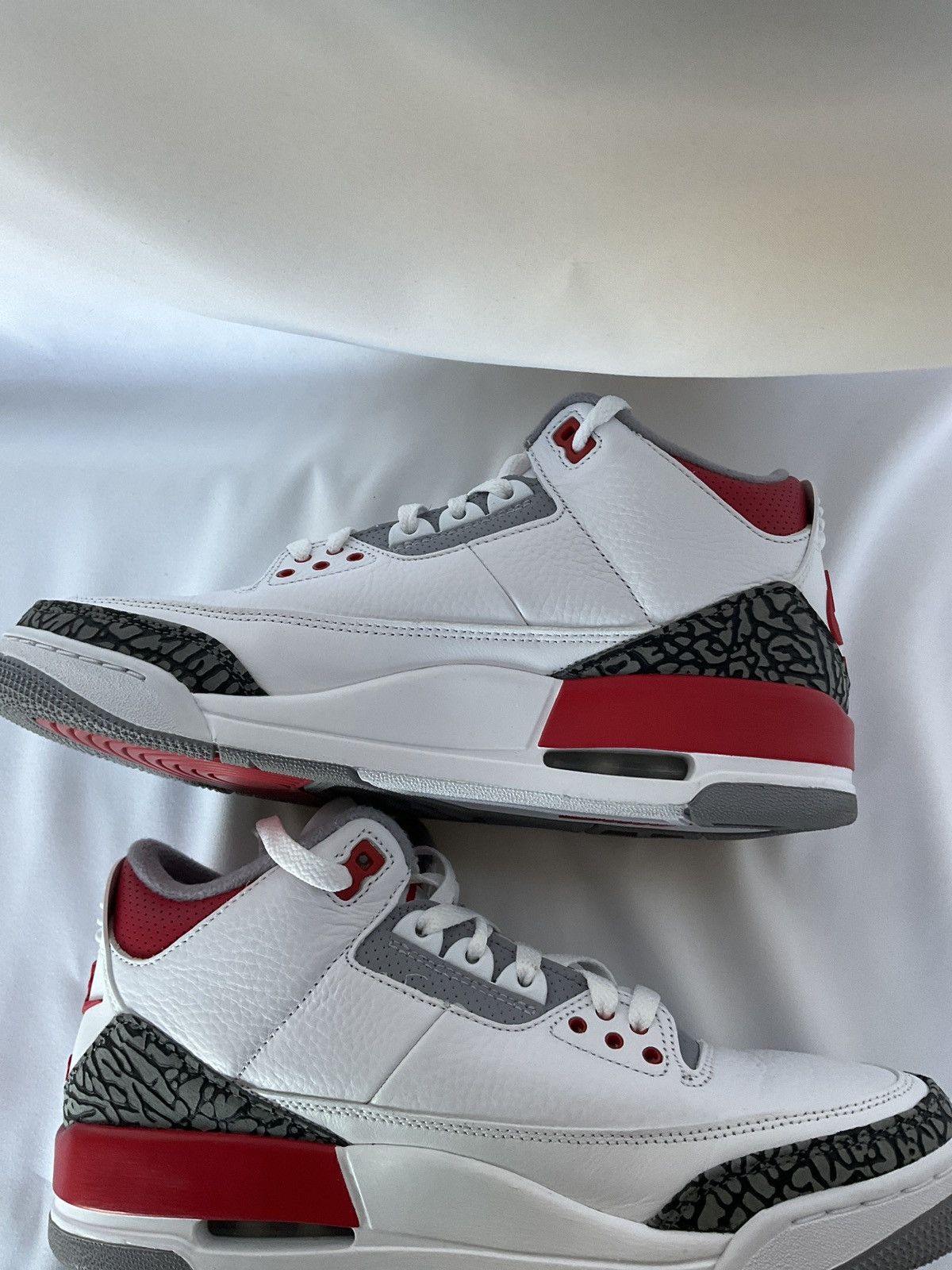 Nike Men’s Nike Air Jordan 3 Retro Size US 9 / EU 42 - 12 Thumbnail