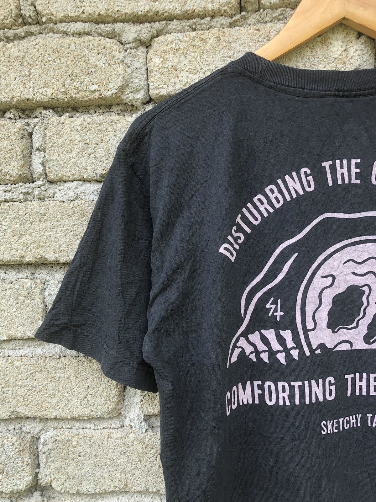 Japanese Brand Lurking Class By Sketchy Tank Backhit Tshirt Size US M / EU 48-50 / 2 - 5 Thumbnail