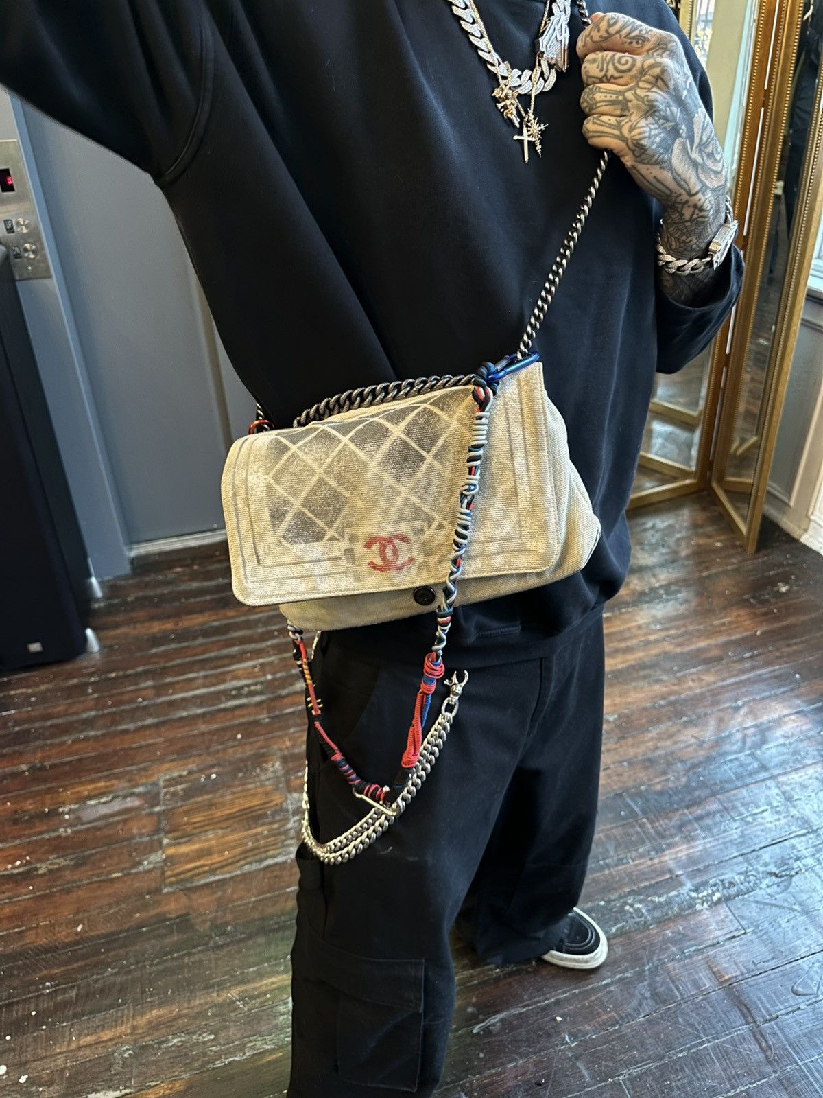 Chanel CHANEL ART SCHOOL GRAFFITI BAG Size ONE SIZE - 1 Thumbnail