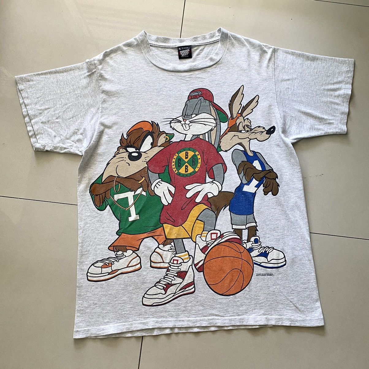 Vintage Vtg.1993s Looney Tunes - Cross Colours | Grailed