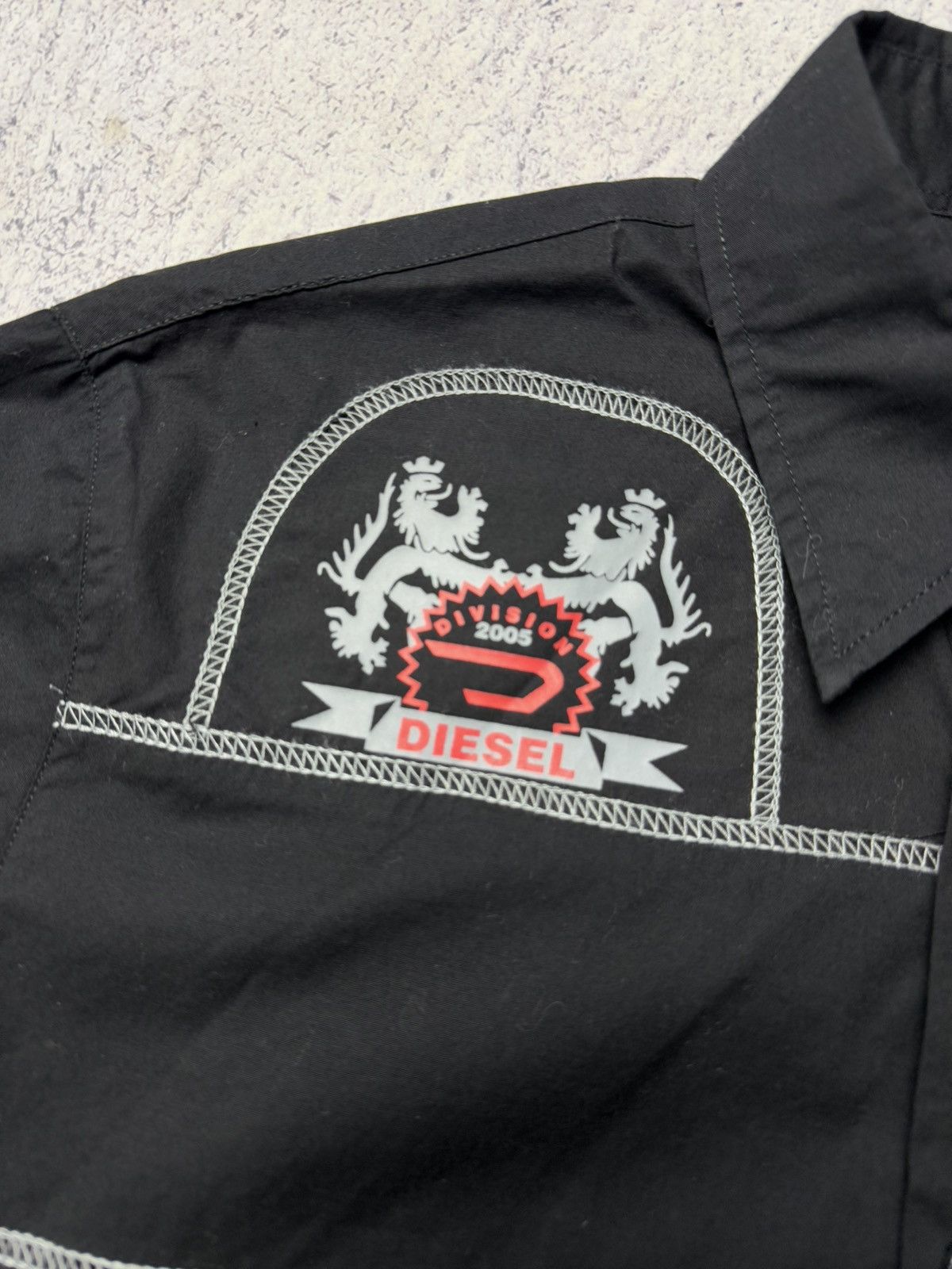 Diesel Vintage Diesel Shirt Big Logo Y2K Division 2005 USA Size US L / EU 52-54 / 3 - 11 Thumbnail