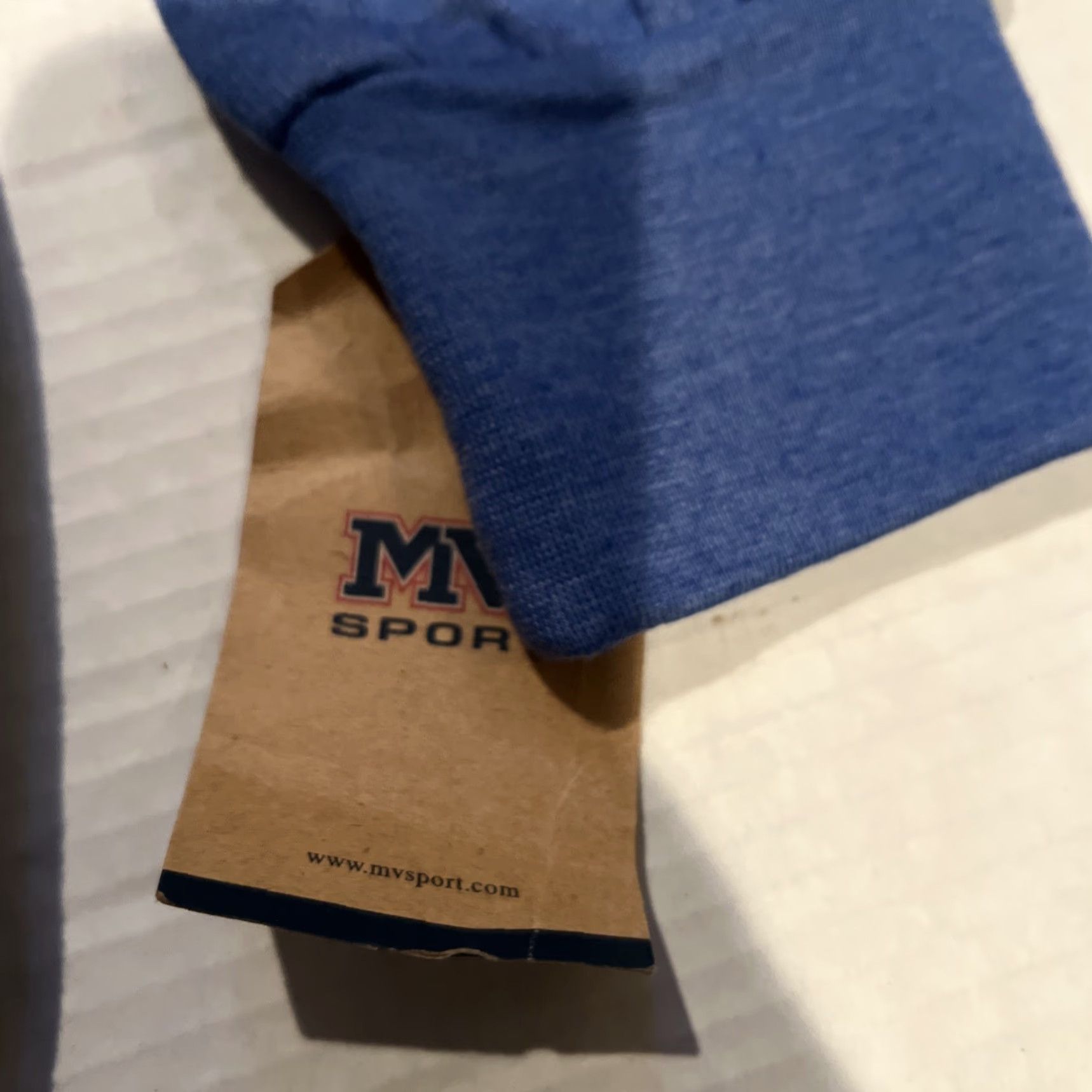 Vintage MV Sport Hoodie Mens XL Blue Official Madonna Inn Hotel San Luis Obispo Sweatshirt Hooded Crew Neck Graphic Print Pockets Logo Vintage: No Size US L / EU 52-54 / 3 - 4 Thumbnail