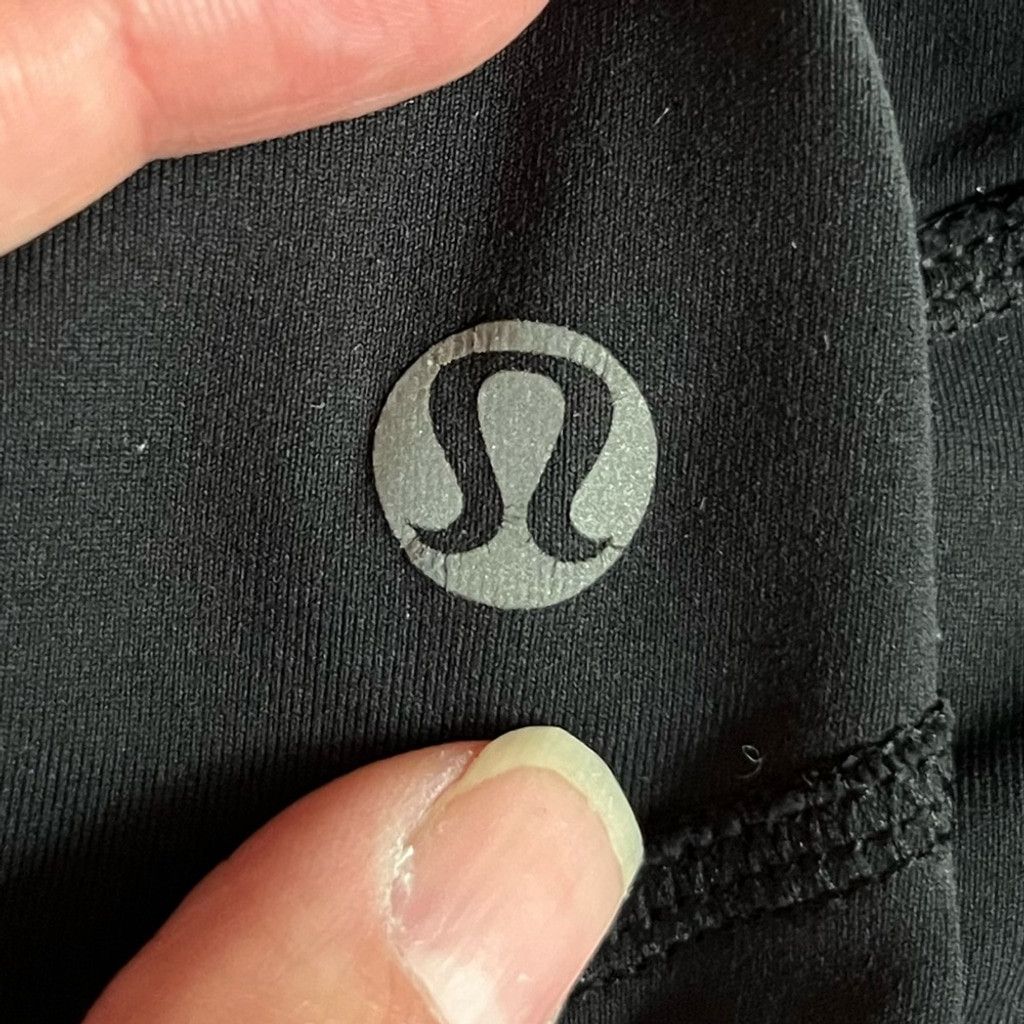 Lululemon 🖤 Lululemon Black Capri Yoga Legging Pants Size 27" / US 4 / IT 40 - 9 Thumbnail