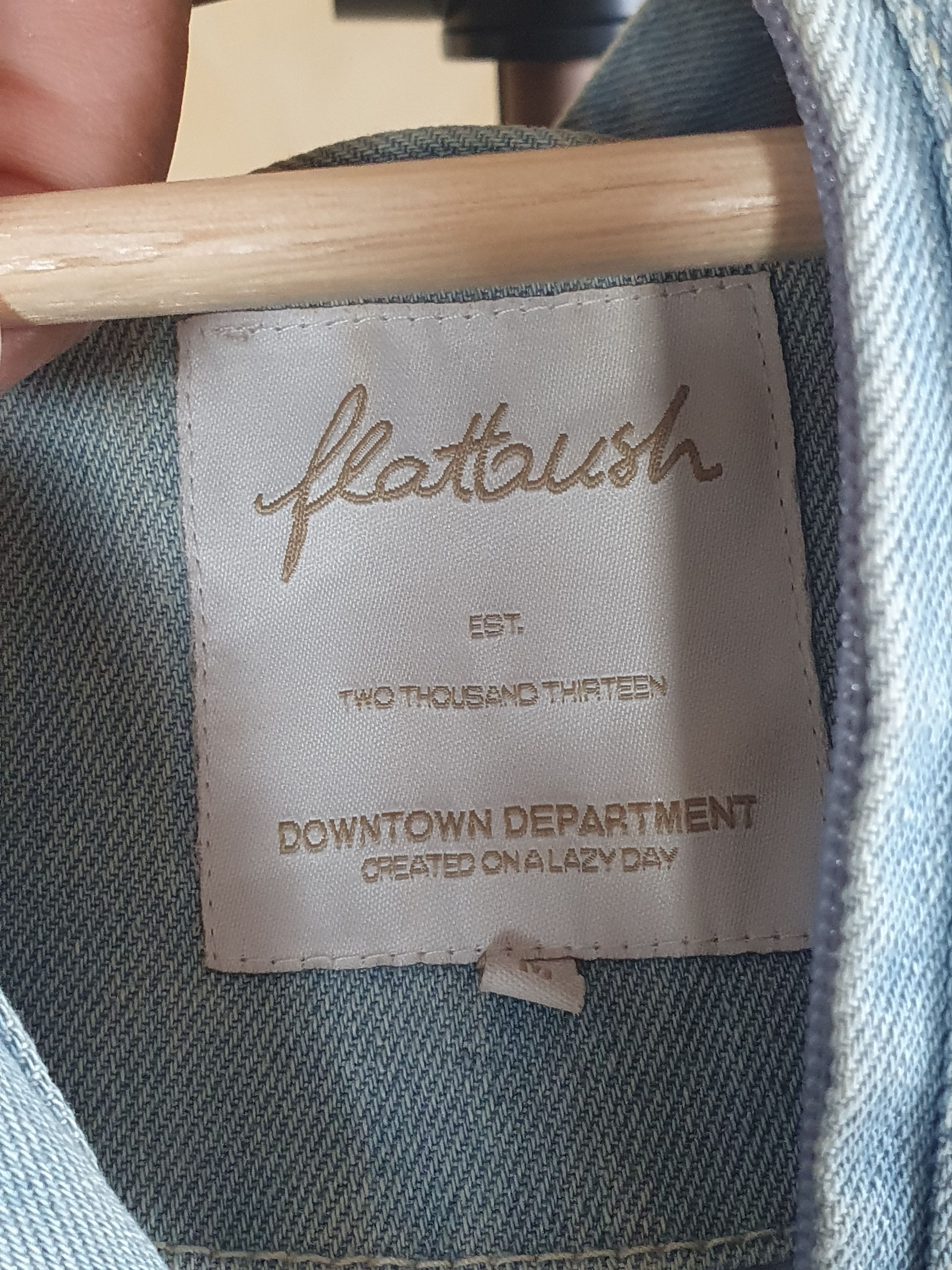 Other Flatbush Denim Hooded Jeans Jacket Work Style sz M Size US M / EU 48-50 / 2 - 7 Thumbnail
