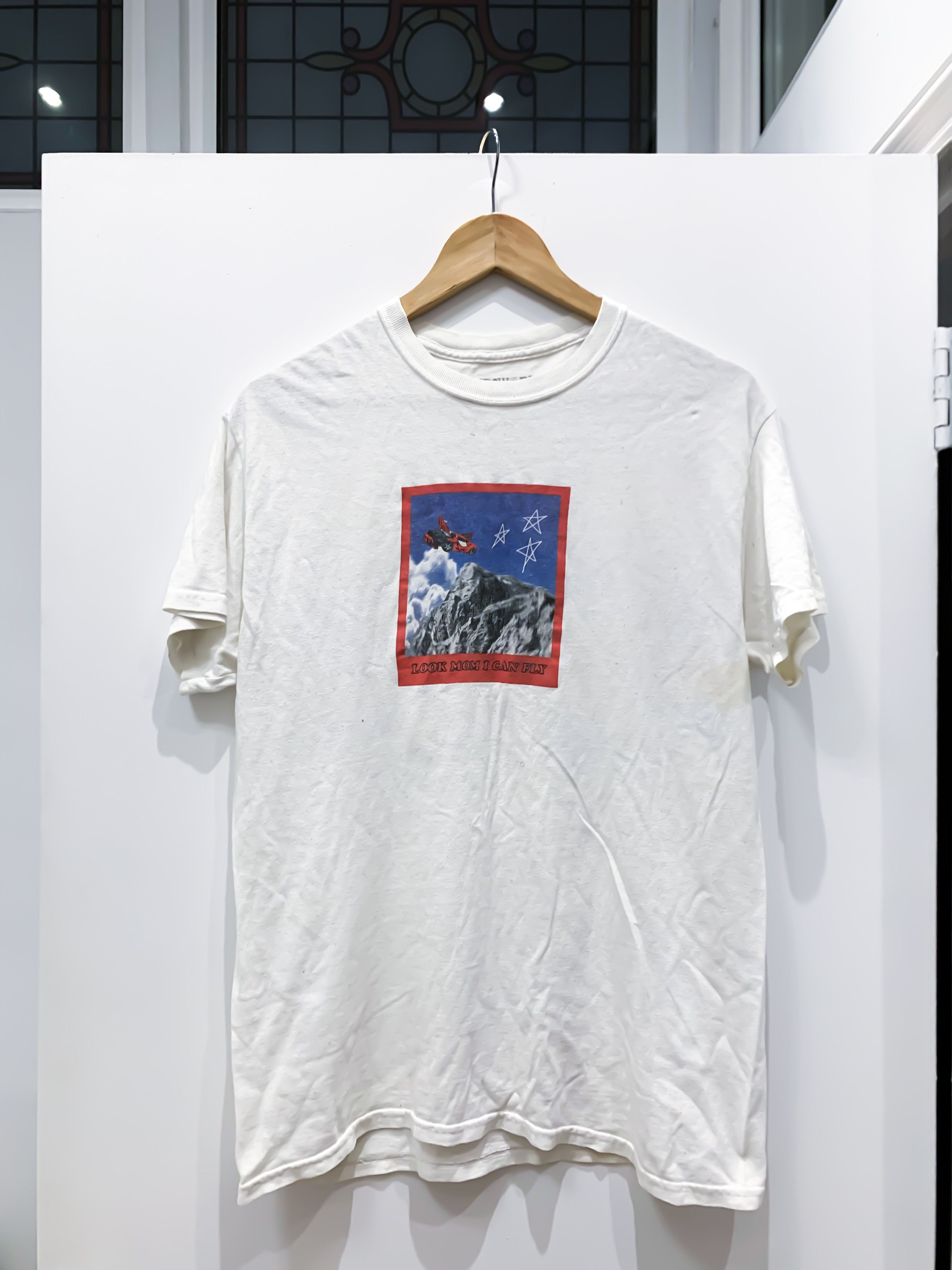 Travis Scott TRAVIS SCOTT ASTROWORLD TOUR (RARE) LOOK MOM I CAN FLY Size US M / EU 48-50 / 2 - 3 Thumbnail