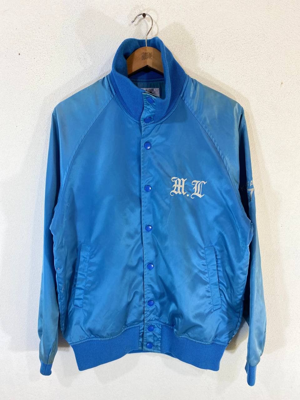 image of Avant Garde x Descente Vintage Descente Baseball Nylon Jacket Nice Design in Blue (Size Large)