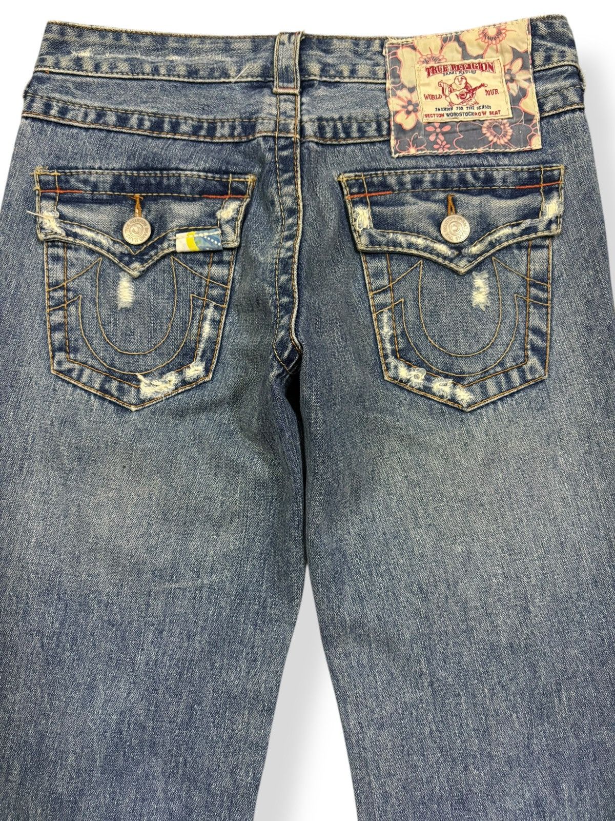 True Religion Vintage True Religion Woodstock Floral Patched Flare Jeans Size US 29 - 10 Thumbnail