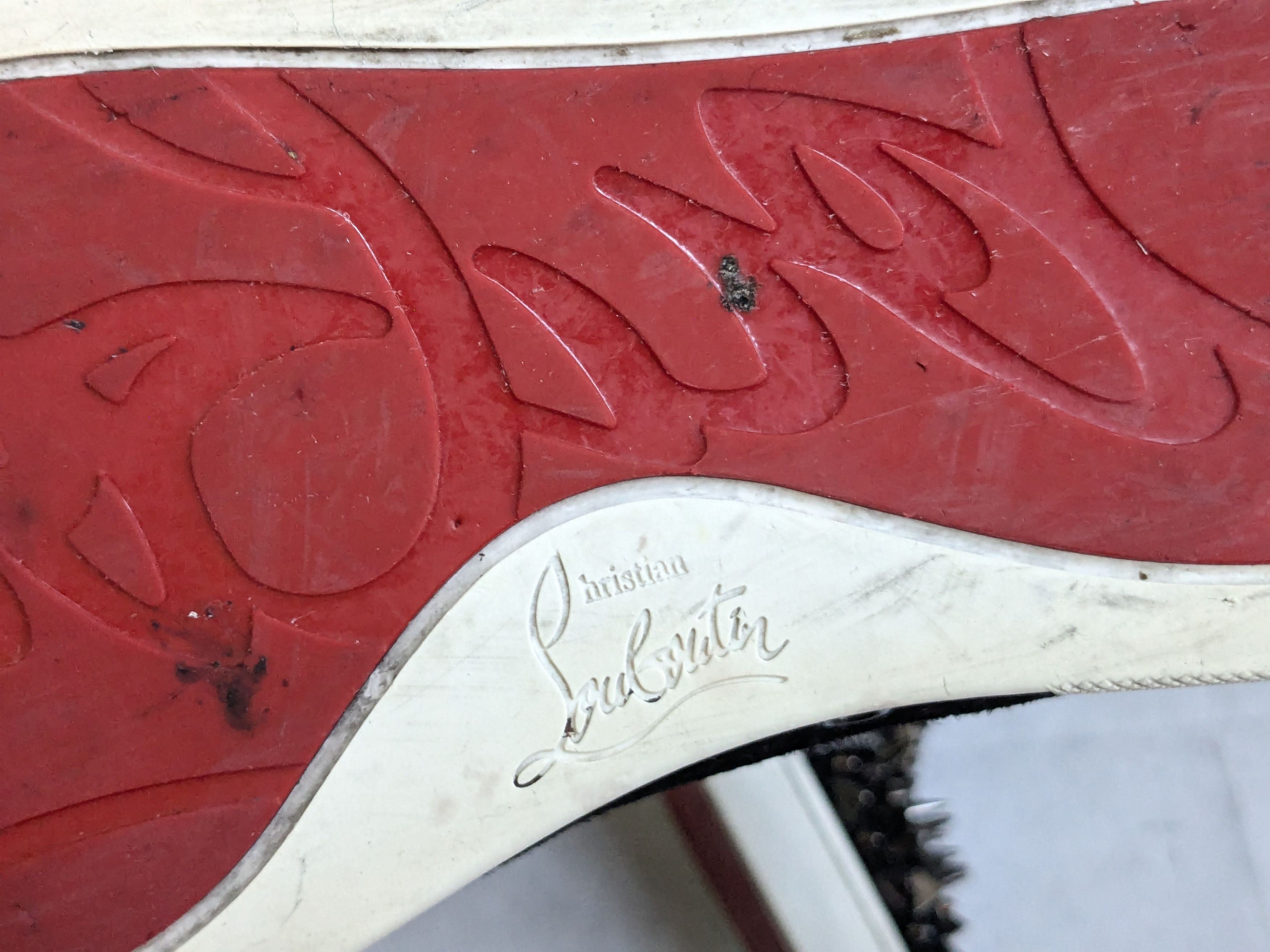 Christian Louboutin Christian Louboutin High Top Sneakers 9 42 Black Red Spikes Size US 9 / EU 42 - 18 Thumbnail
