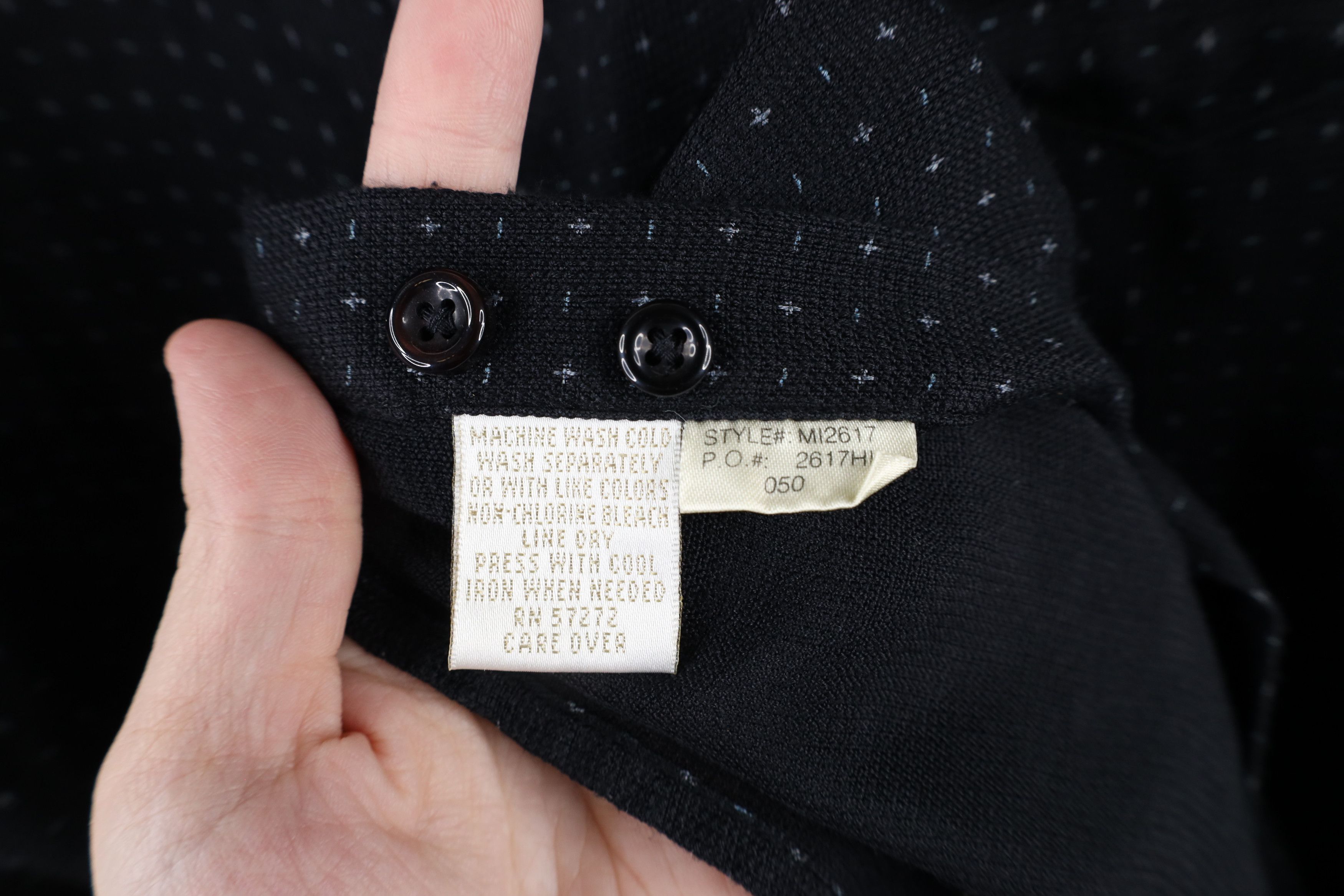 Vintage Vintage 90s Streetwear Silk Collared Button Shirt Black Size US M / EU 48-50 / 2 - 5 Thumbnail