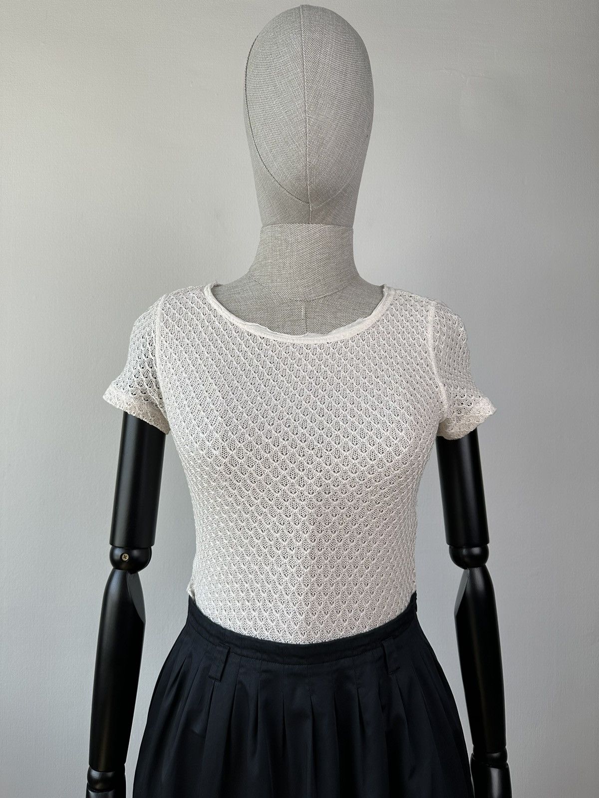 Moschino MOSCHINO Cream Black Lace Short Sleeve Pleated Dress Size M / US 6-8 / IT 42-44 - 7 Thumbnail