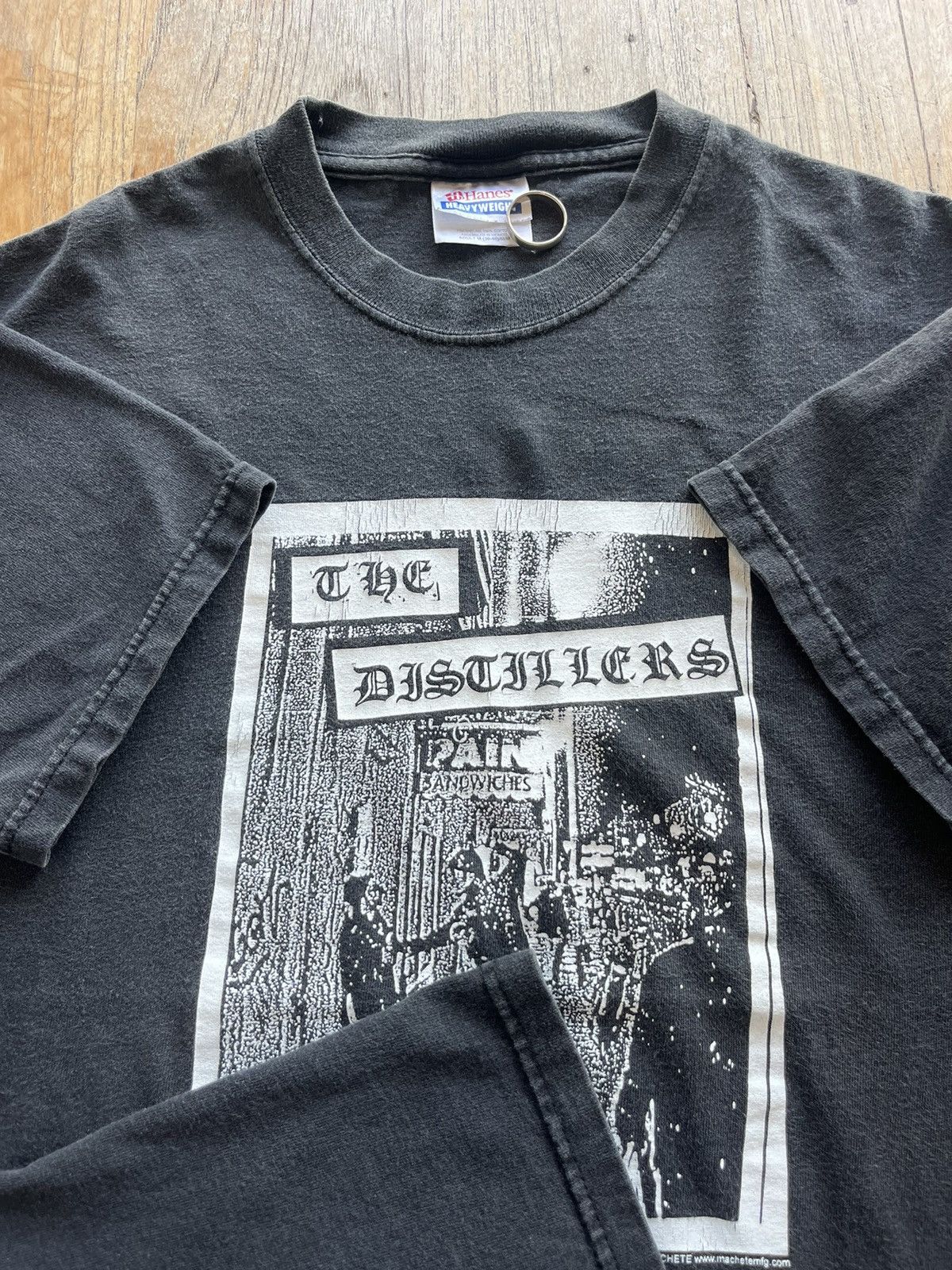 Band Tees × Vintage Vintage The Distillers Punks Band 2002’s Machete Tshirt Size US M / EU 48-50 / 2 - 7 Thumbnail