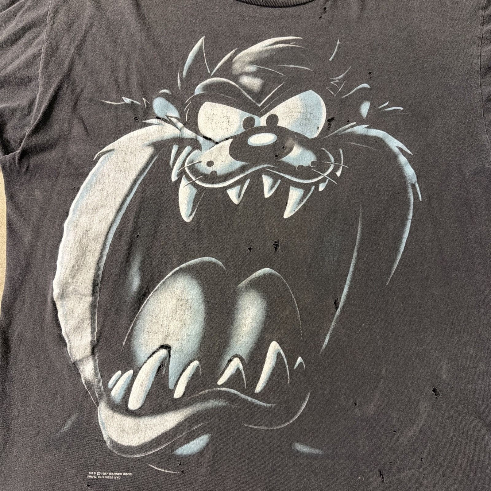 Warner Bros Vintage Looney Tunes Shirt XL Black 90s Faded Taz Big Face Size US XL / EU 56 / 4 - 2 Thumbnail
