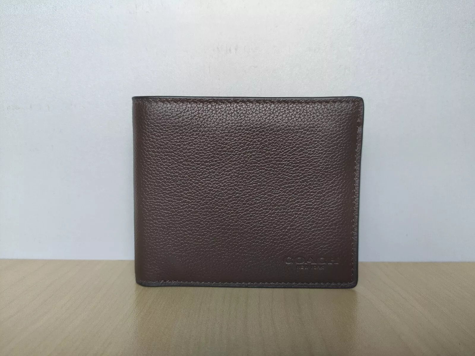 Coach Coach 3 - IN - 1 Leather Wallet T 0550 Size ONE SIZE - 1 Thumbnail