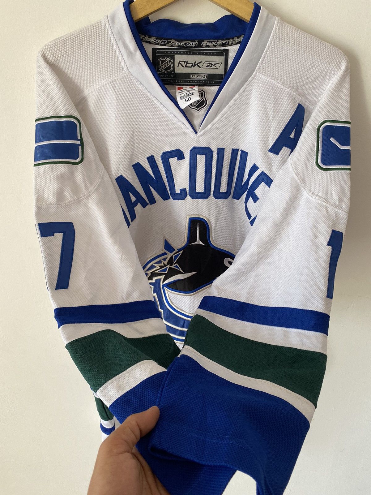 Hockey Jersey NHL Reebok Vancouver Canucks Reebok CCM Hockey Jersey Size. L Grailed