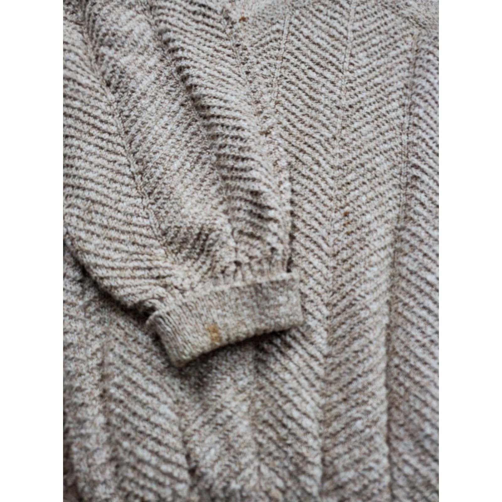Vintage VINTAGE OshKosh B'gosh Sweater Mens L Oatmeal Textured Chevron Knit Cotton Crew Neck Herringbone All Seasons Long Sleeve Made USA 90s Mens Size US L / EU 52-54 / 3 - 3 Thumbnail