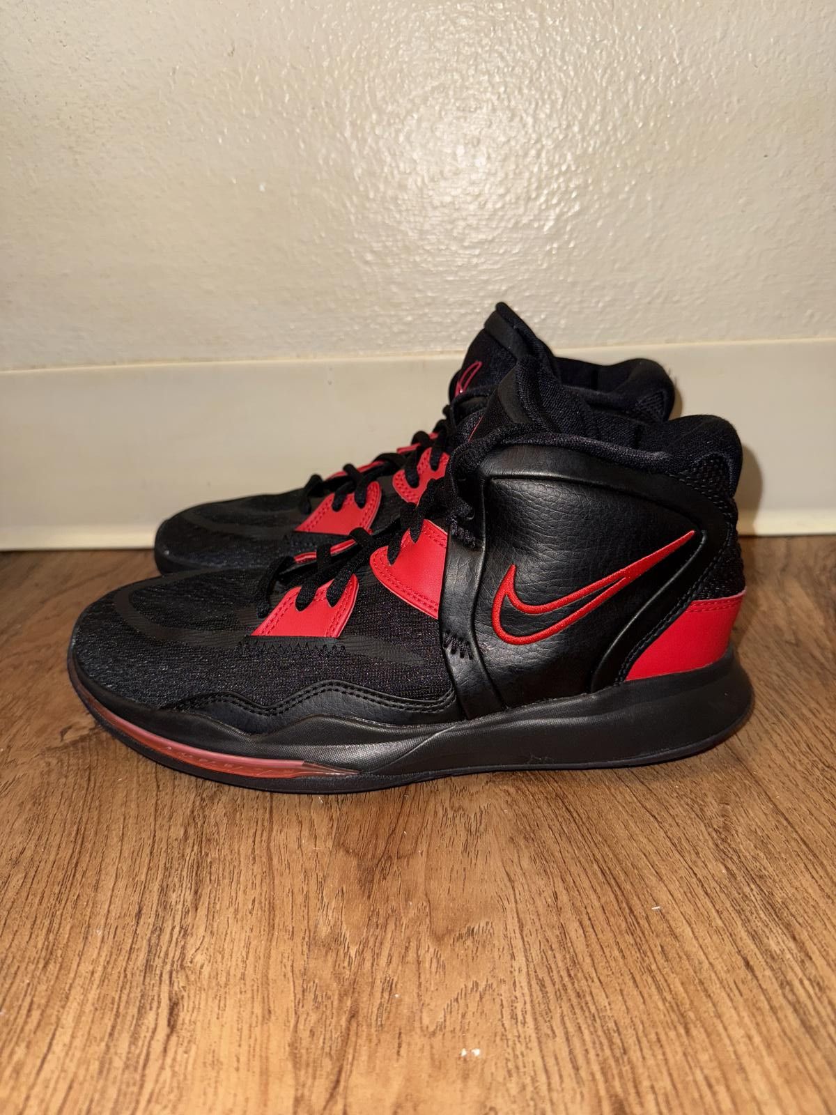 Nike Nike Kyrie Infinity Bred (Gs) Size US 5 / EU 37 - 5 Thumbnail