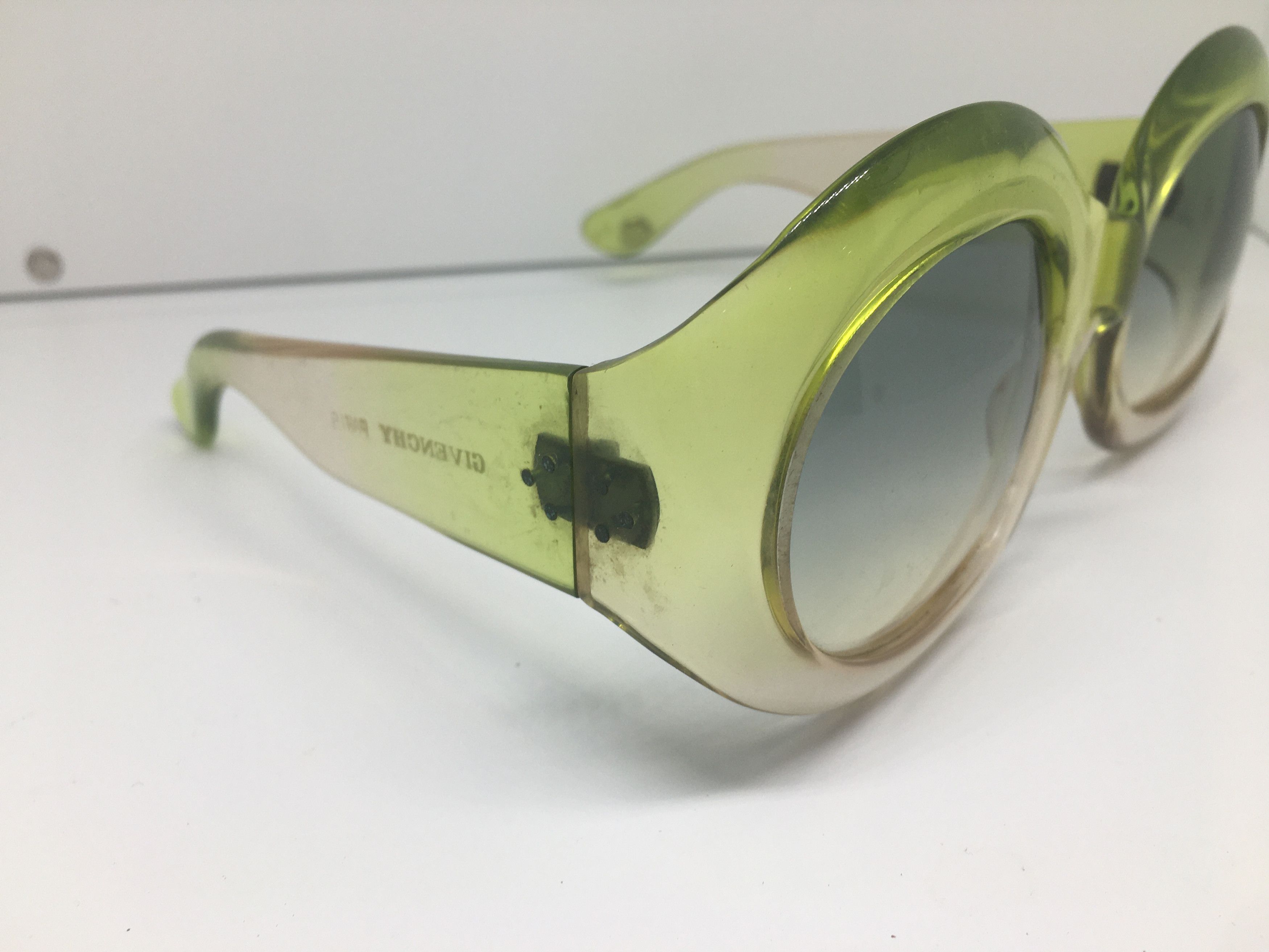 Givenchy GIVENCHY PARIS 'JASMIN' HAUTE COUTURE LUNETTES DE SOLEIL Size ONE SIZE - 2 Thumbnail