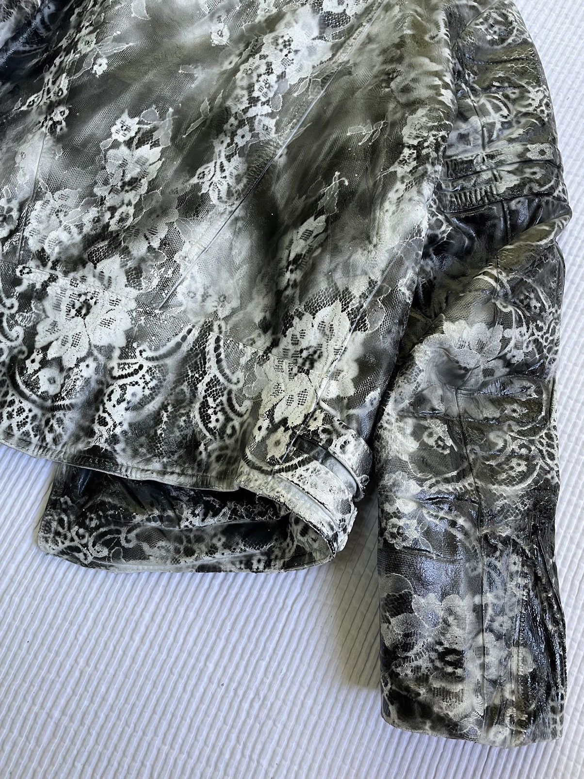 Handmade PERFECT SEXY CAFE RACER MOTO JACKET Size US M / EU 48-50 / 2 - 15 Thumbnail
