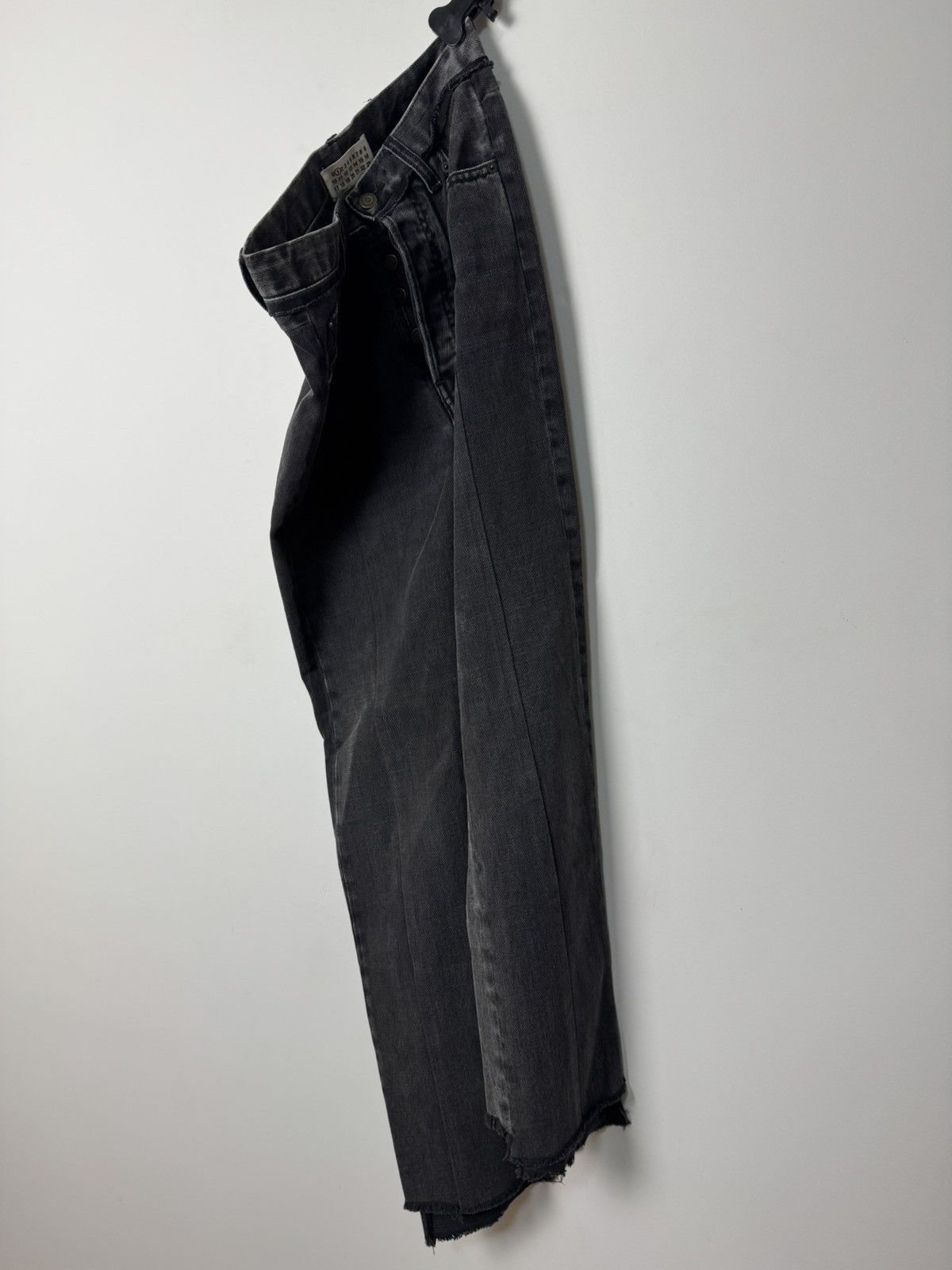 Maison Margiela Maison Margiela Black Deconstructed Hybrid Jeans Line 1 Size 27" / US 4 / IT 40 - 15 Thumbnail