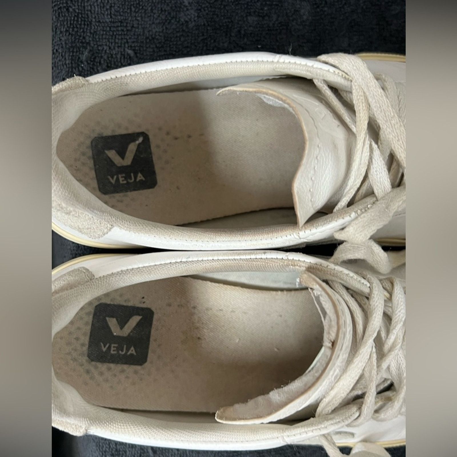 Veja Veja Women’s Campo Sneakers White/Natural Size 9 US Size US 9 / IT 39 - 9 Thumbnail