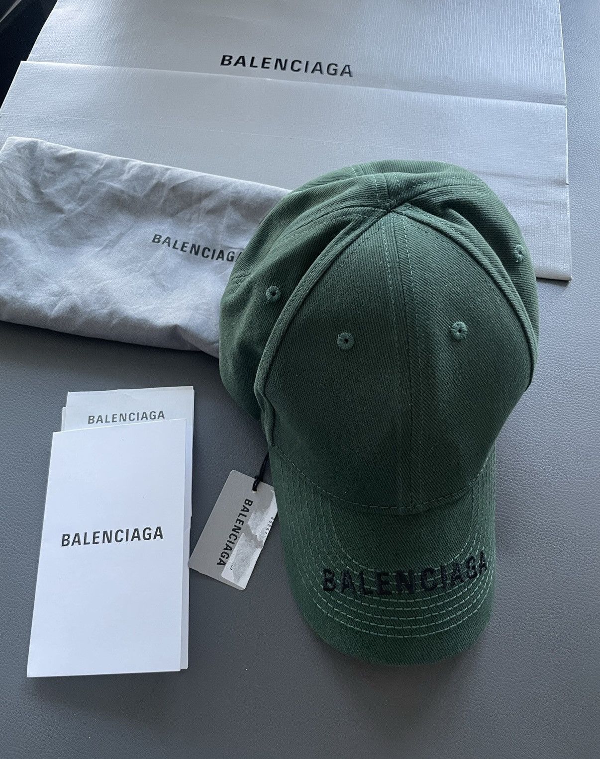 Balenciaga Balenciaga Logo Super Runway Hat Brand New w Tags Giftable Size ONE SIZE - 2 Thumbnail