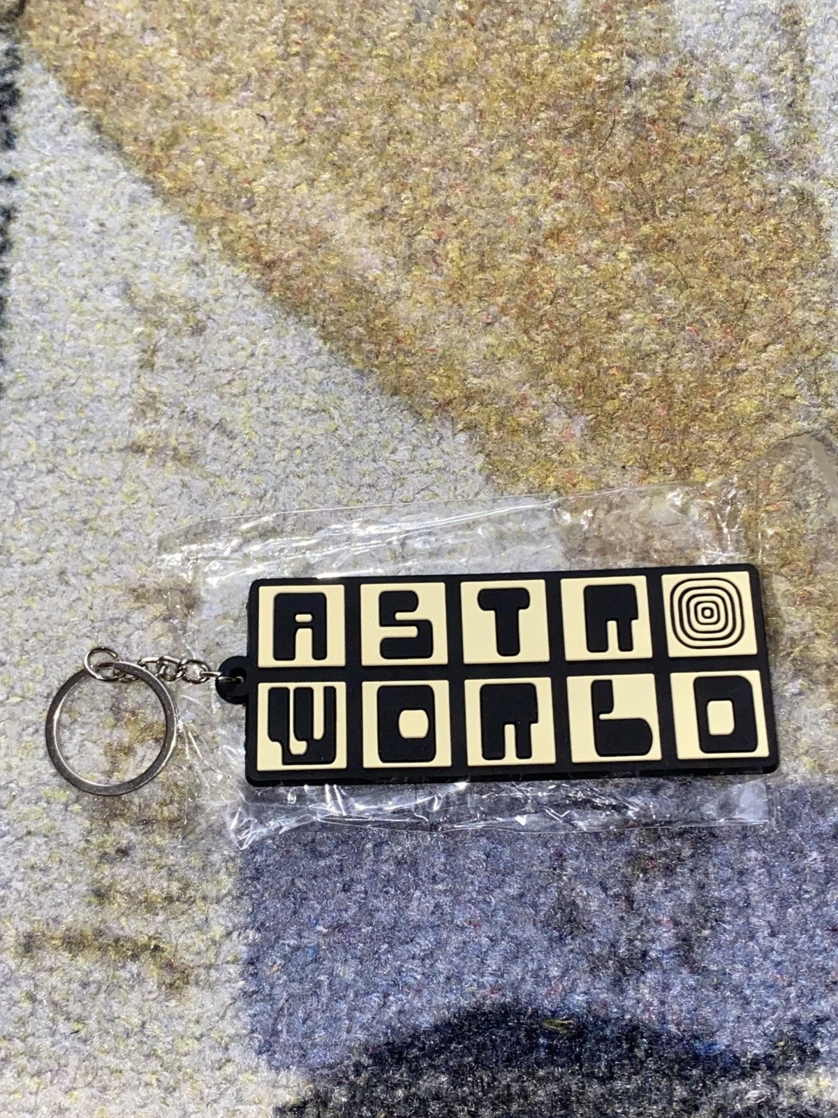 Travis Scott Travis Scott Astro World Keychain Size ONE SIZE - 1 Thumbnail