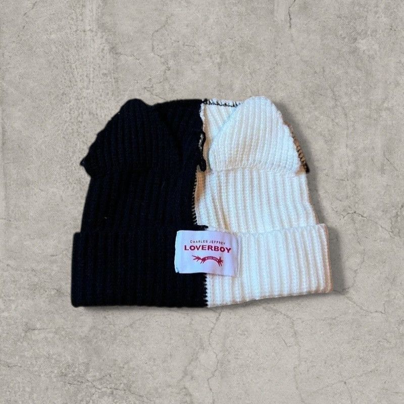 Japanese Brand Cool vintage style beanie, black/cream with patch. One size Size ONE SIZE - 1 Thumbnail