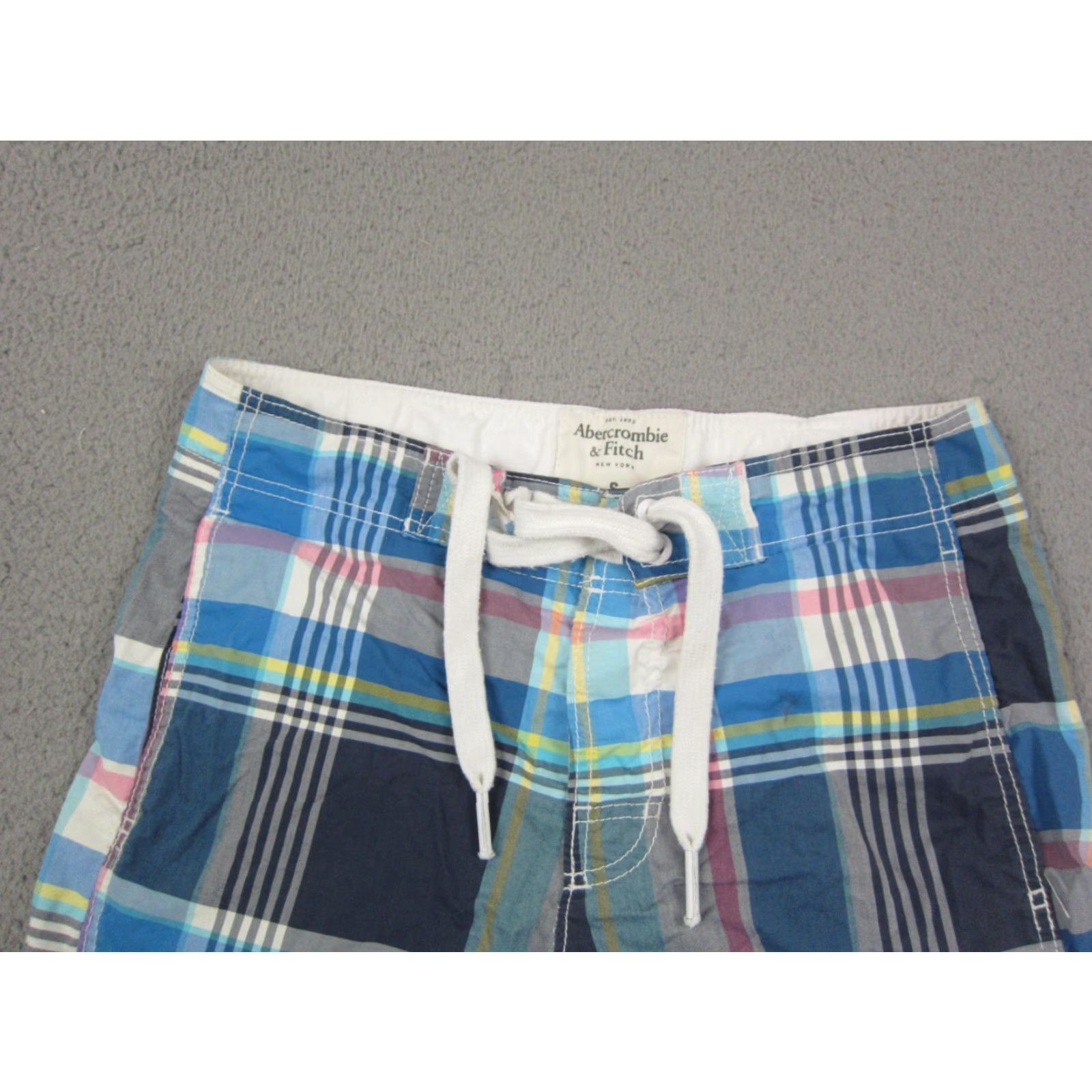 Abercrombie & Fitch Abercrombie & Fitch Shorts Mens Small Blue White Plaid Board Swim Trunks Size US 29 - 3 Thumbnail