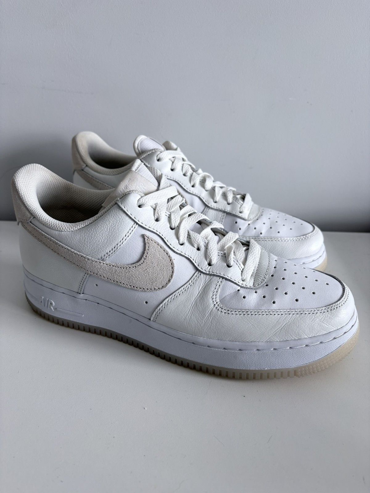 Nike Nike Air Force 1 Low leather suede Swoosh men's size 42.5 Size US 9.5 / EU 42-43 - 3 Thumbnail