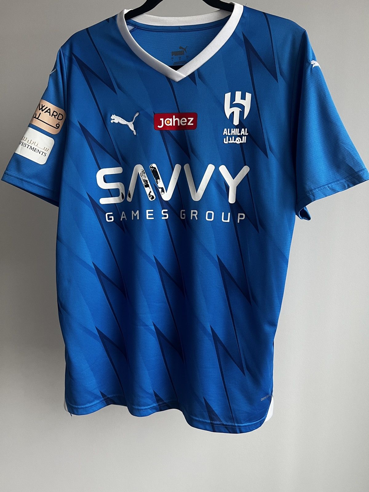 Puma 2023/24 Puma Al Hilal #10 Neymar Junior Home Soccer Jersey Size US L / EU 52-54 / 3 - 4 Thumbnail